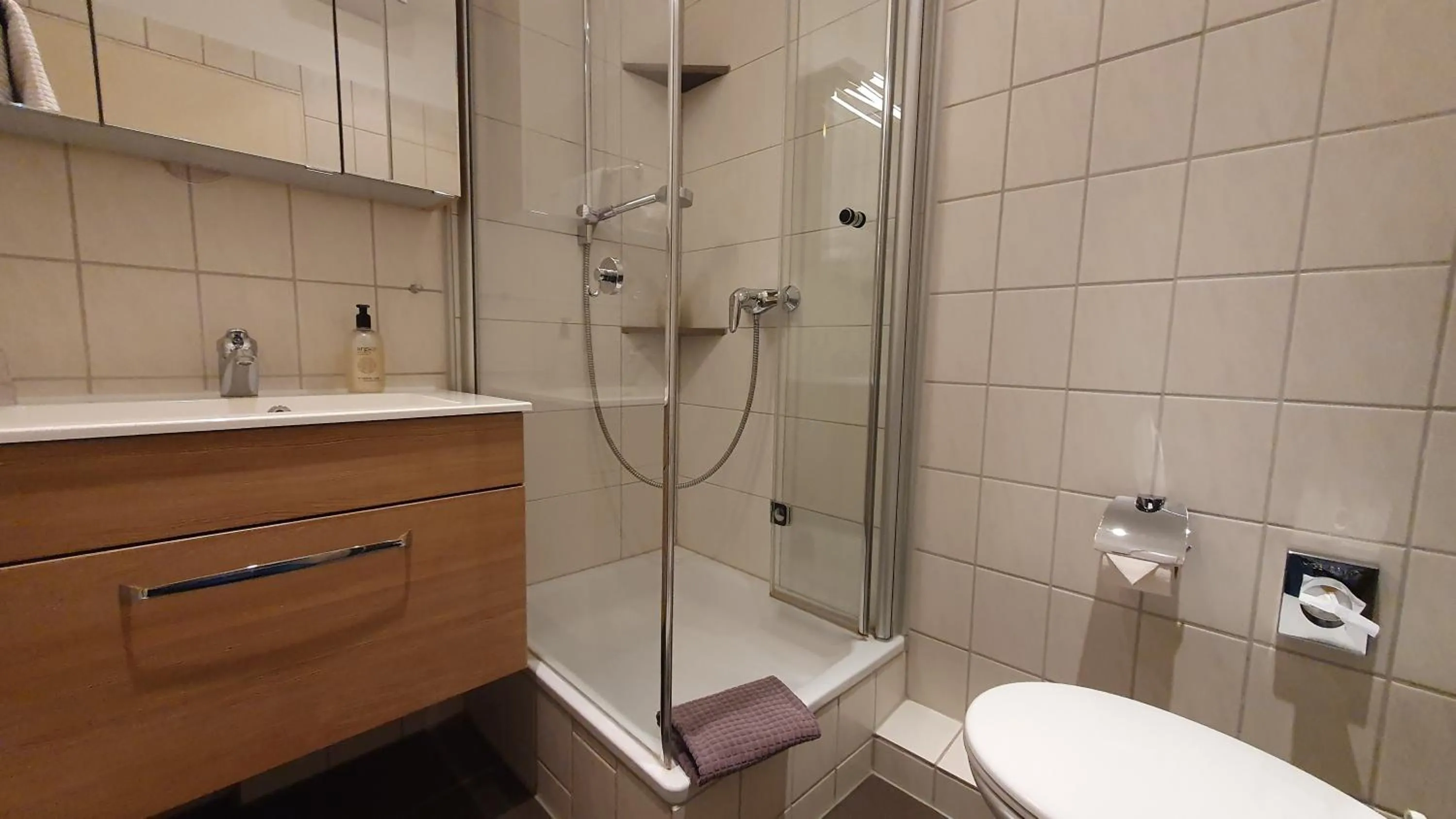 Photo of the whole room in Hotel An der Altstadt