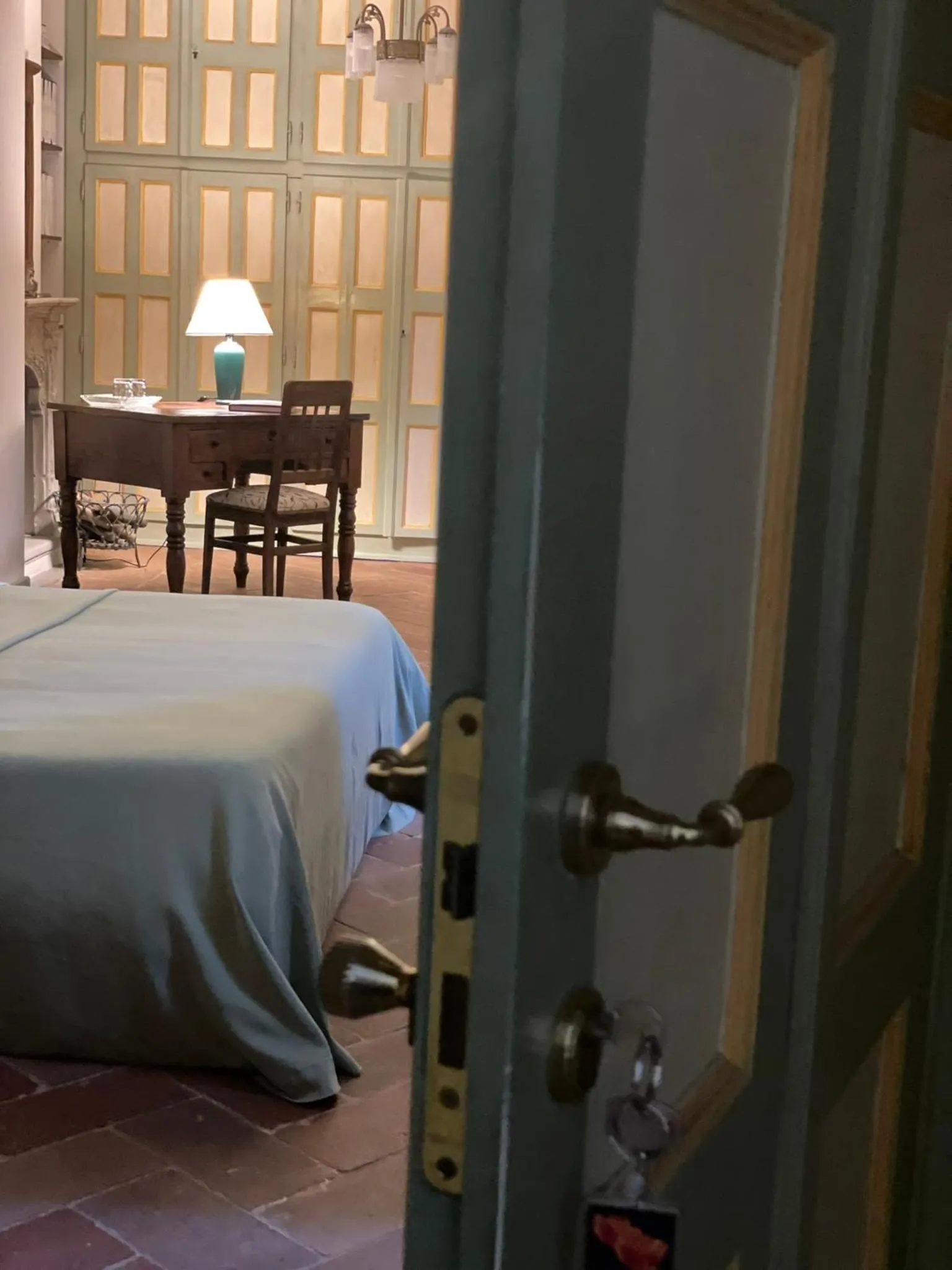 Photo of the whole room, Bed in Dimora Storica La Corte Delle 4 Stagioni