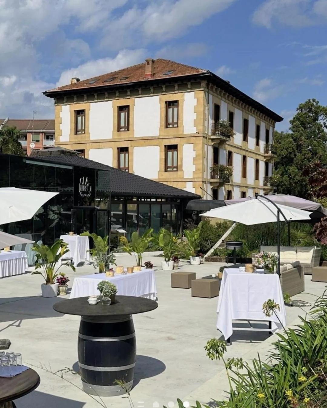 Balcony/Terrace in Hotel Olajauregi