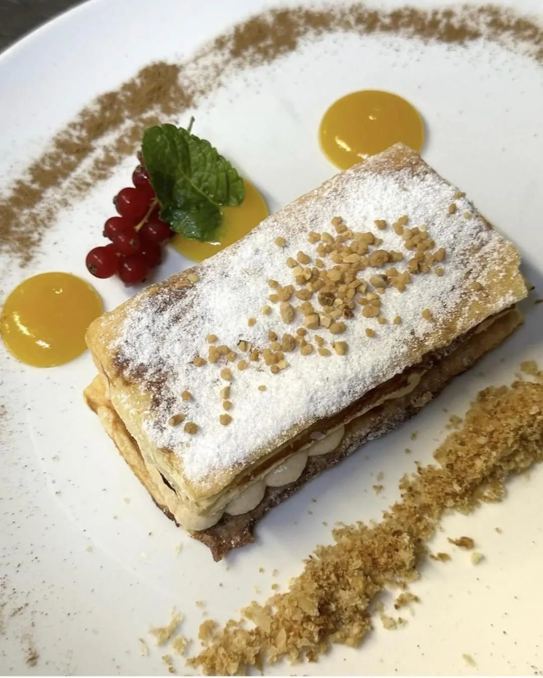 Restaurant/places to eat in Hotel Olajauregi