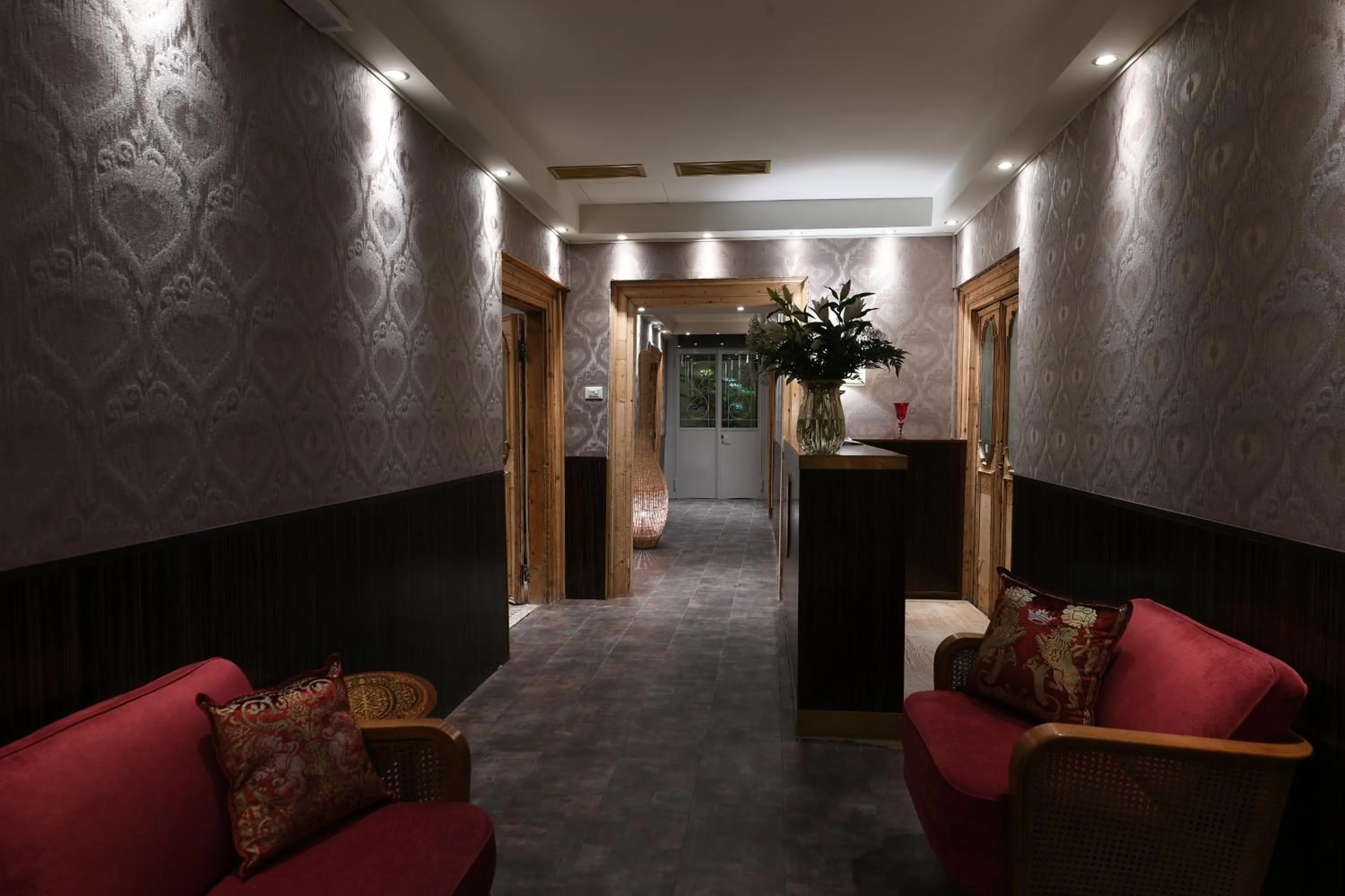 Lobby or reception in Locanda Leon Bianco on the Grand Canal