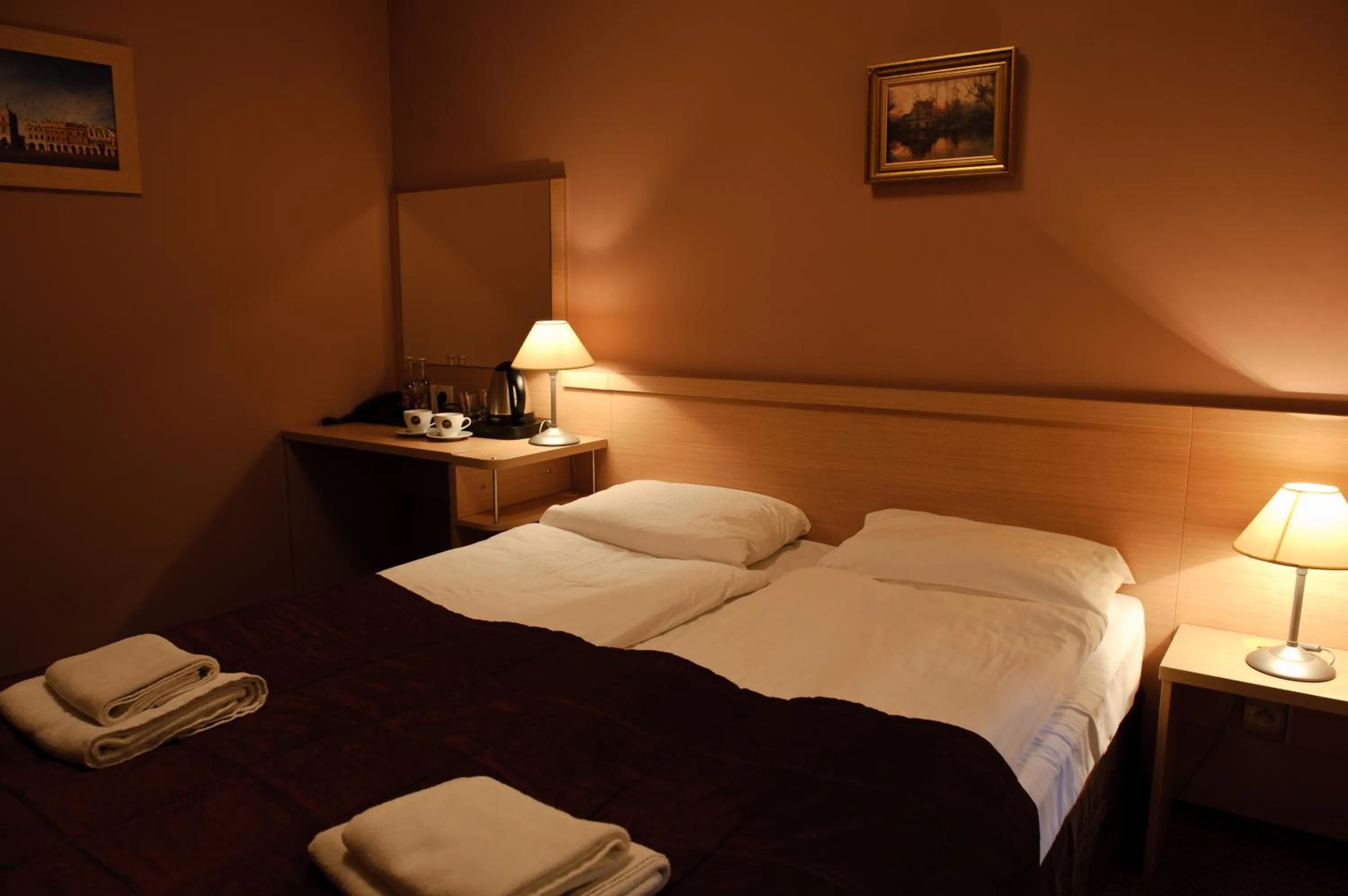 Property building, Bed in Hotel Carskie Koszary