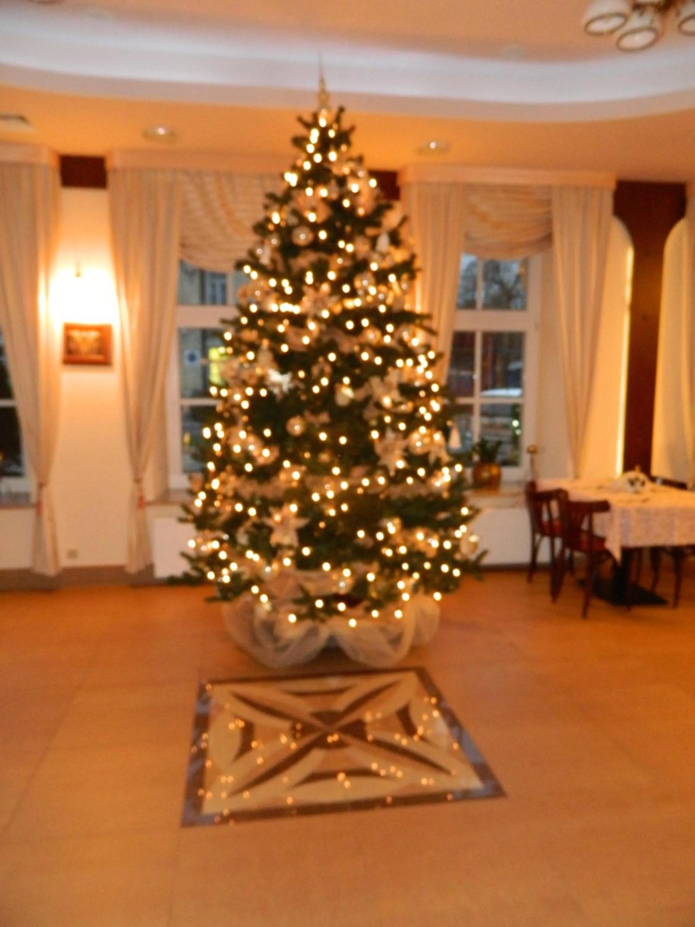 Decorative detail in Hotel Carskie Koszary