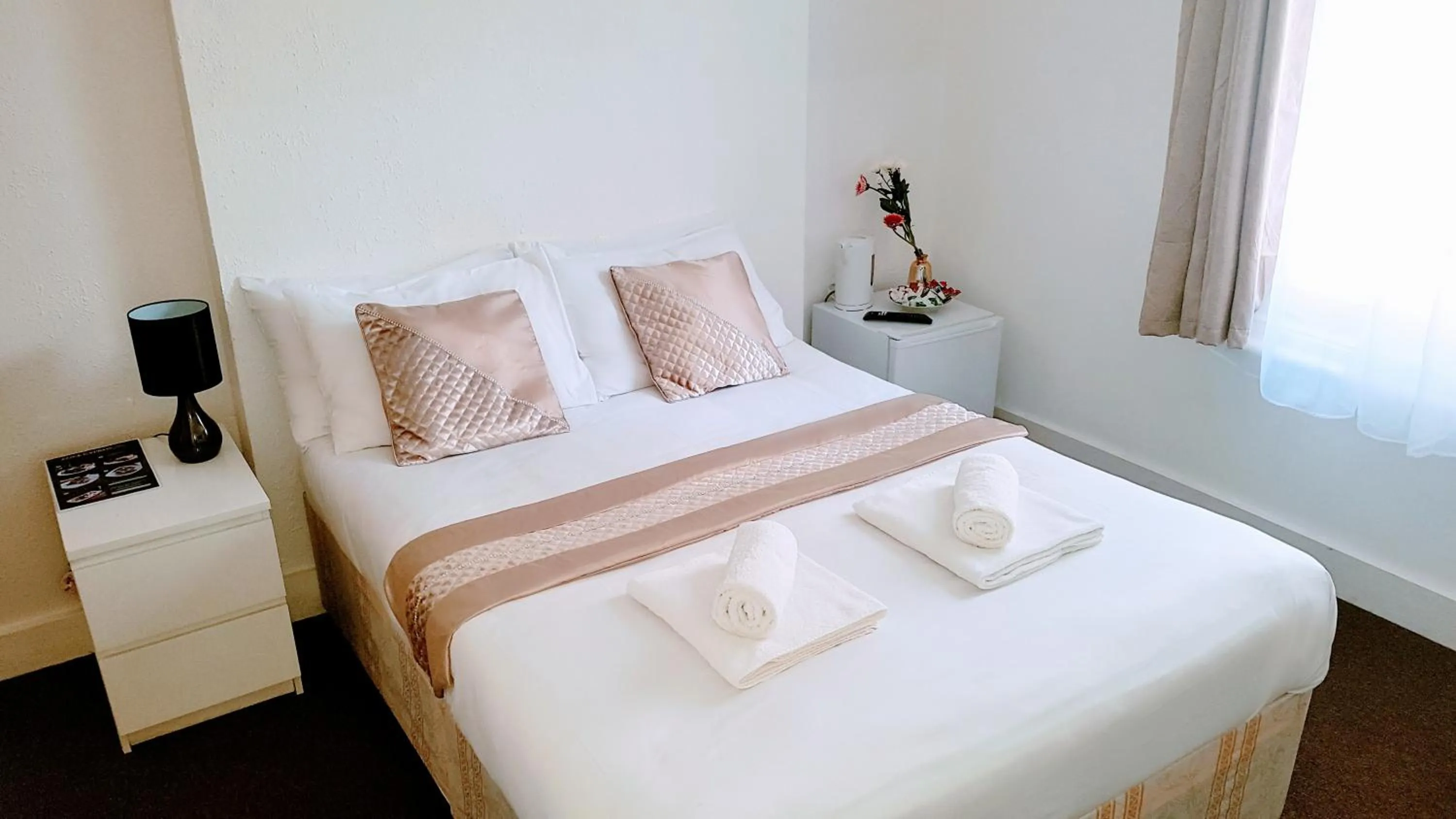 Bedroom in Central Comfort Rooms