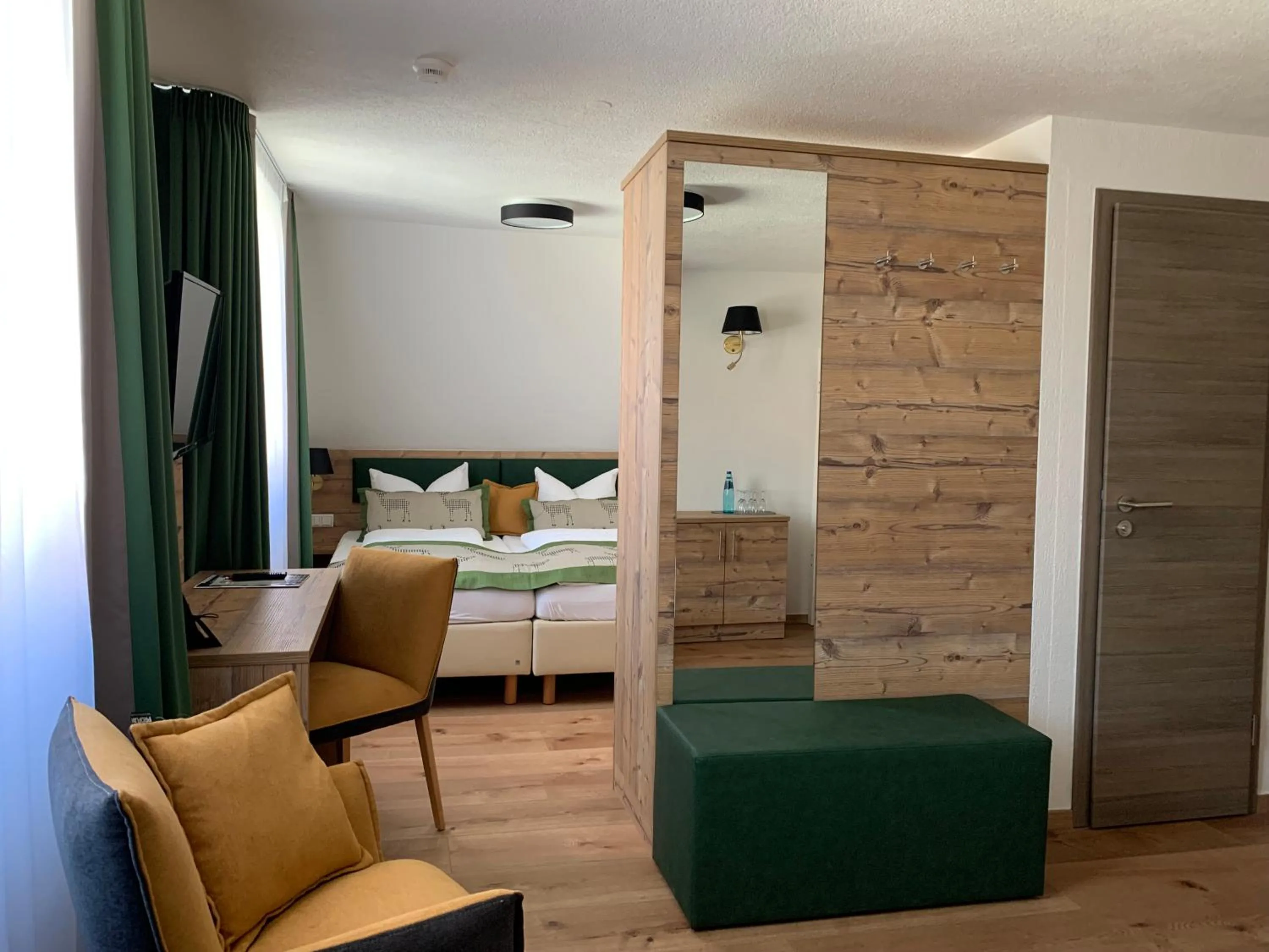 TV and multimedia, Bed in Hotel Hochfirst