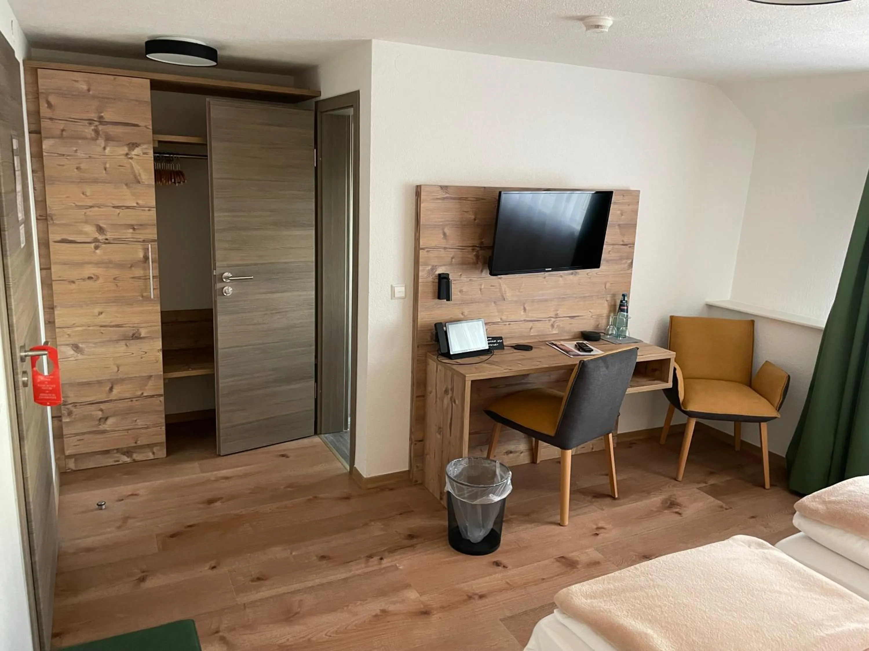 TV and multimedia, Bed in Hotel Hochfirst