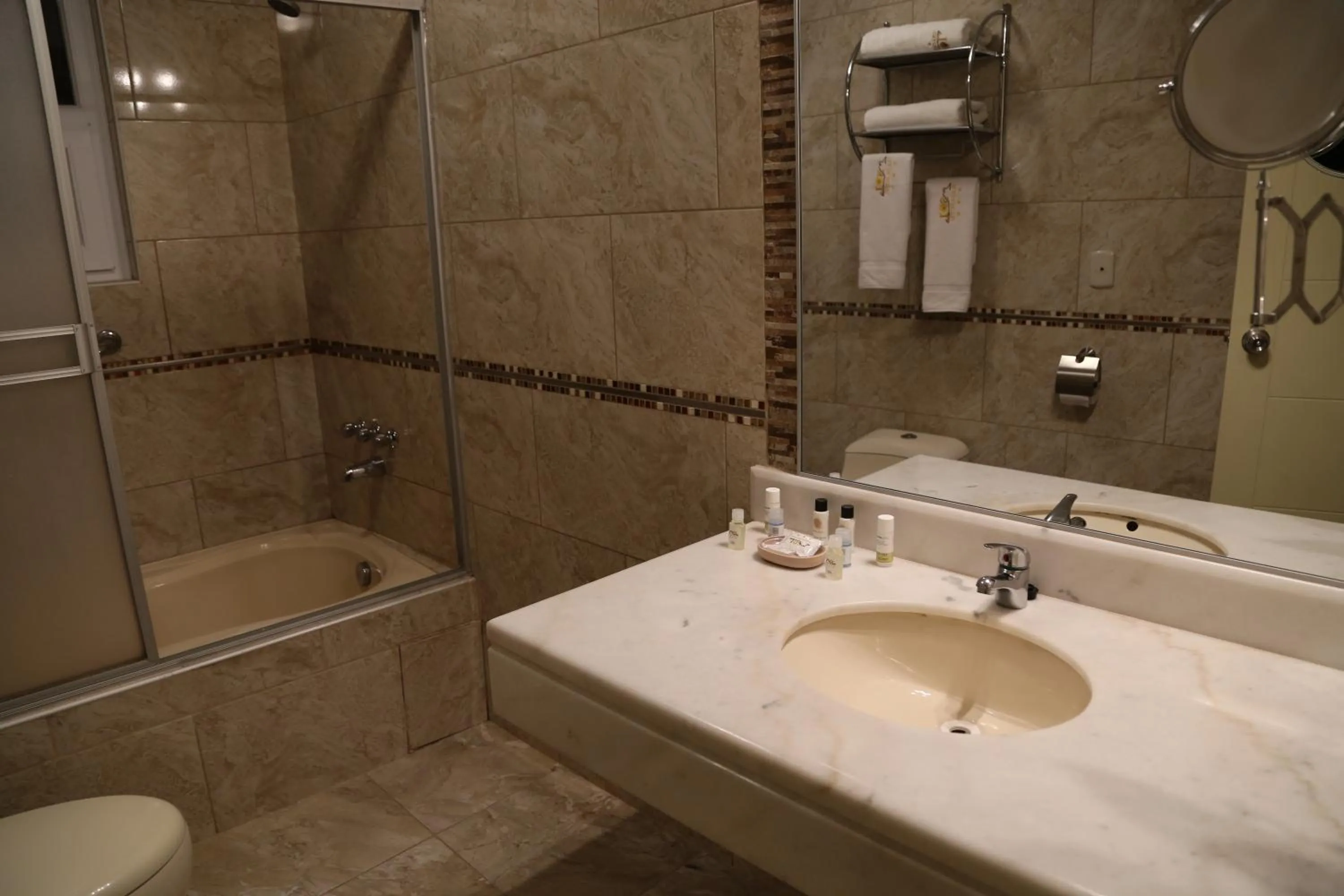 Bathroom in Sol Plaza Hotel