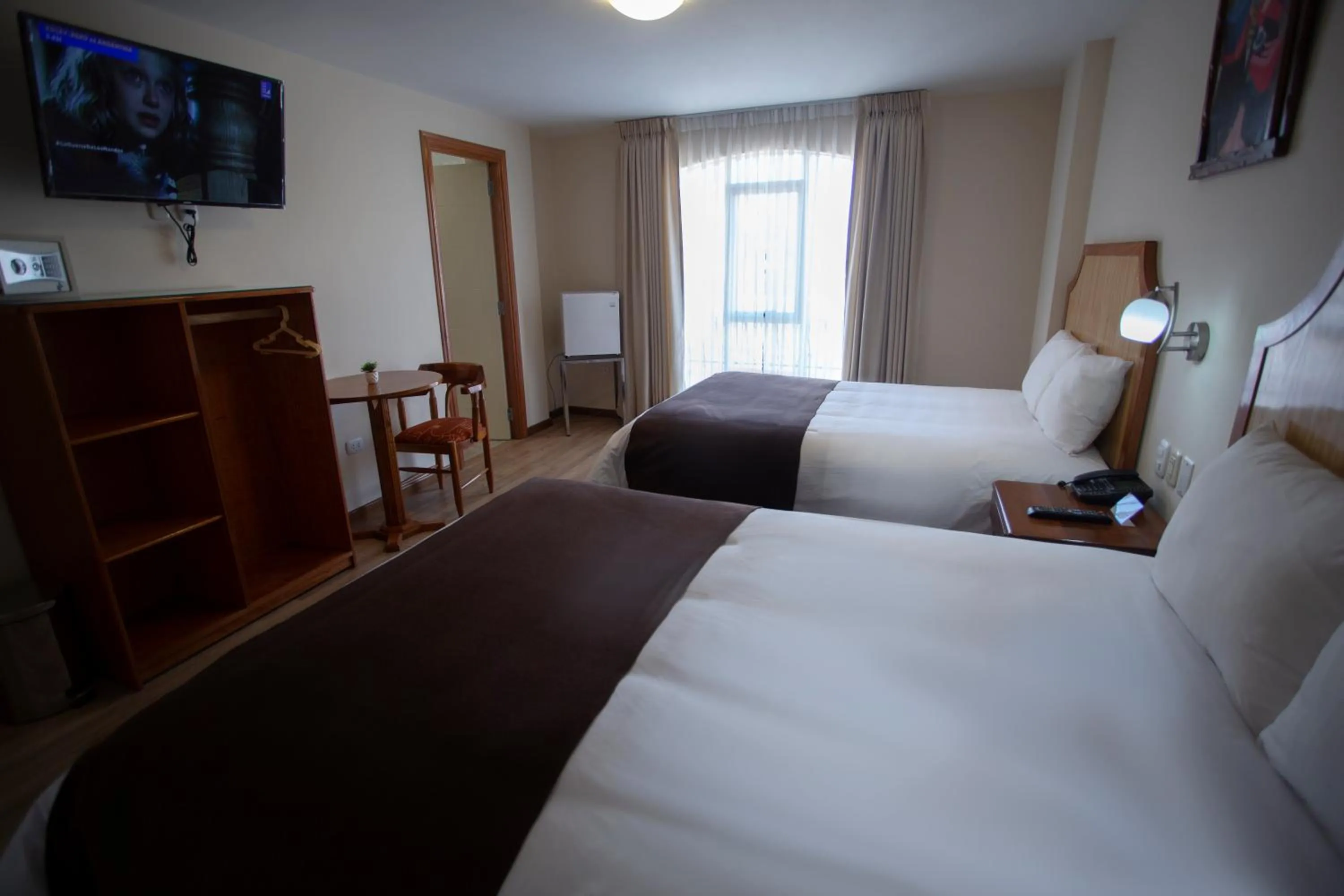 Bed in Sol Plaza Hotel