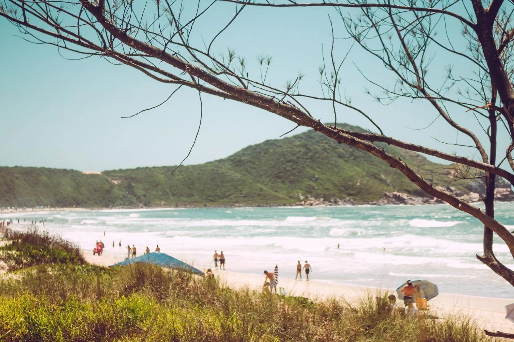 Beach in Pousada Solar dos Lírios - Praia do Rosa