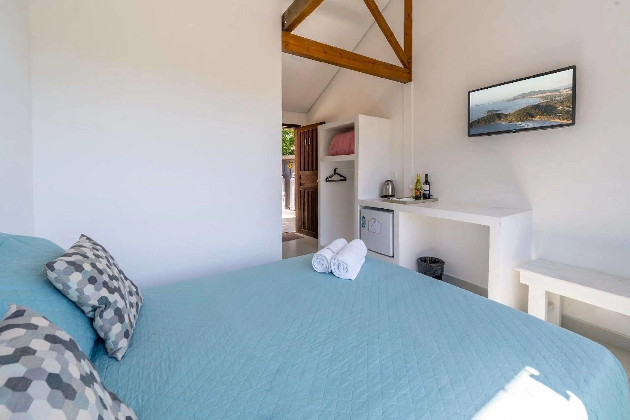 Bedroom, Bed in Pousada Solar dos Lírios - Praia do Rosa