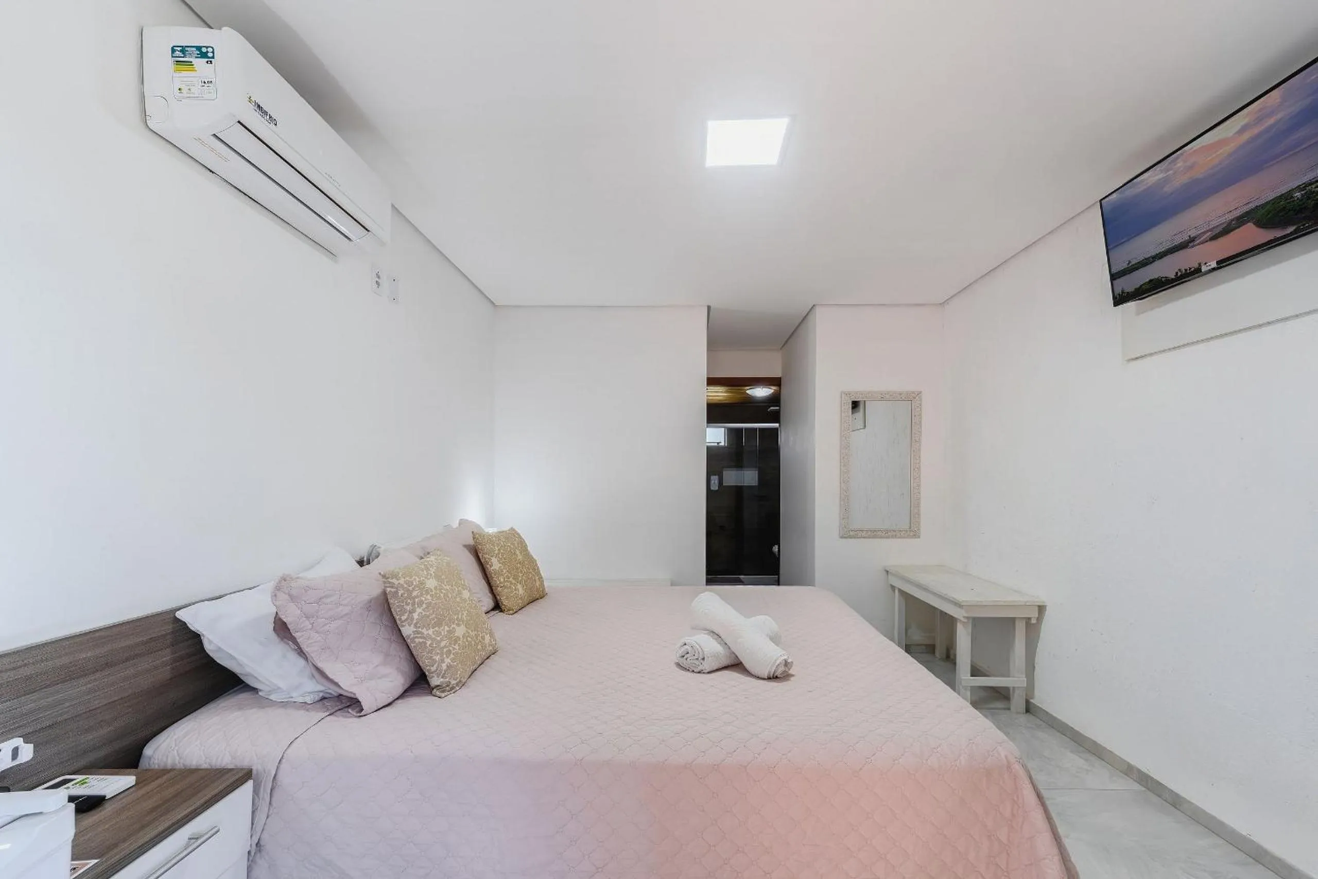 Bedroom, Bed in Pousada Solar dos Lírios - Praia do Rosa