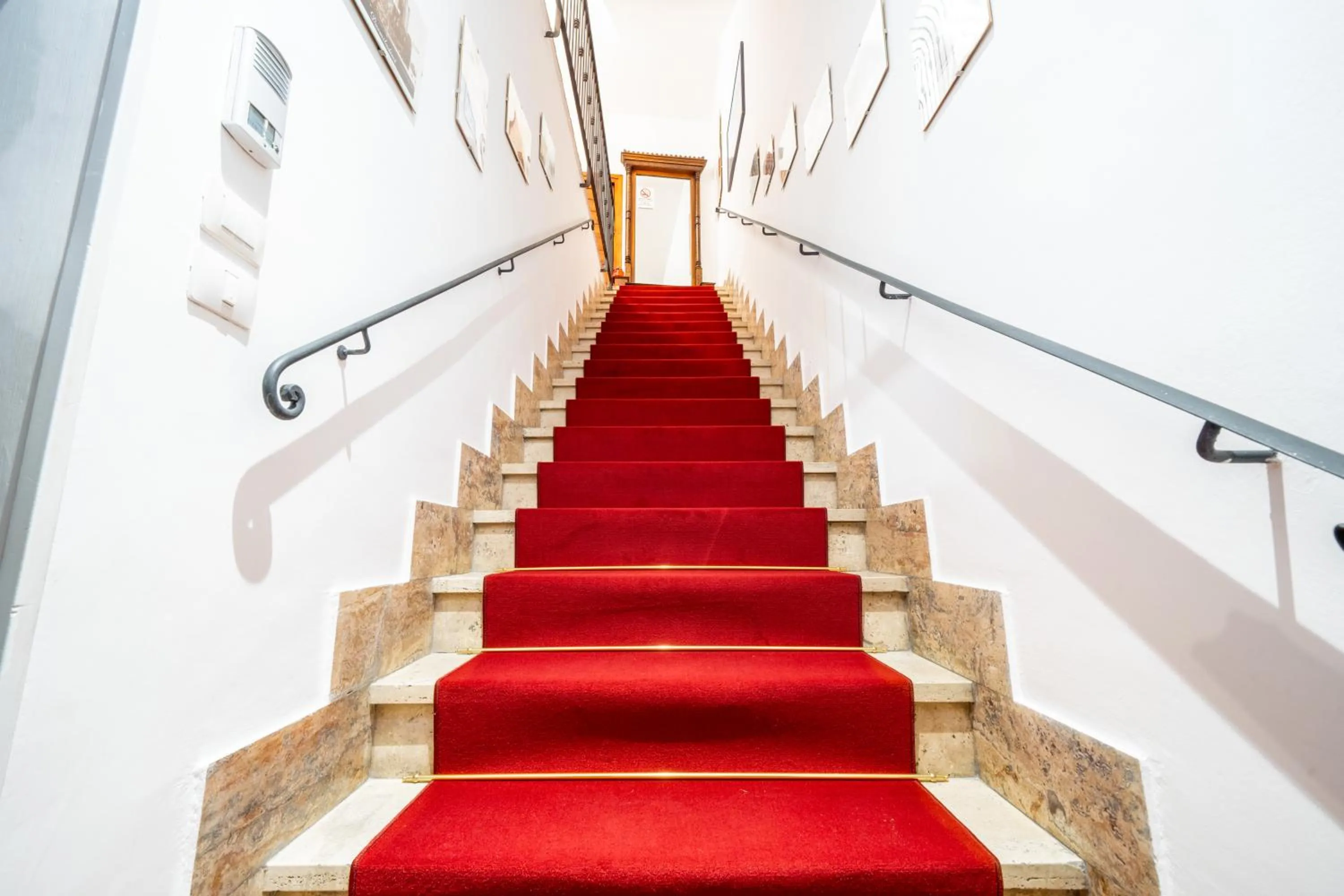 Property building in Affittacamere Valentina