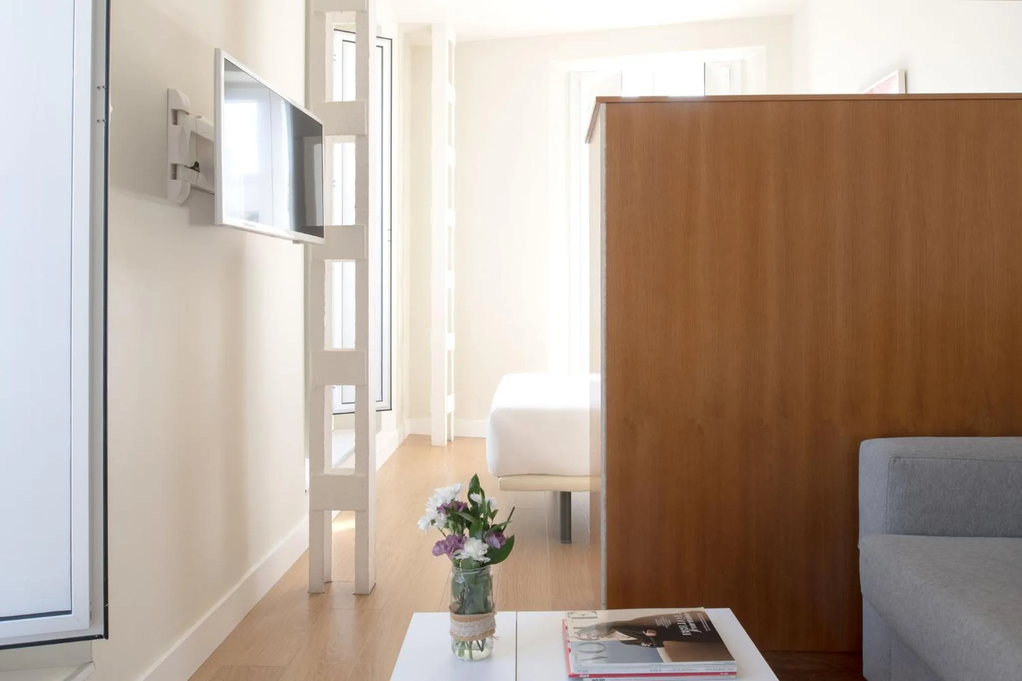 Living room in Ópera Apartments Alameda