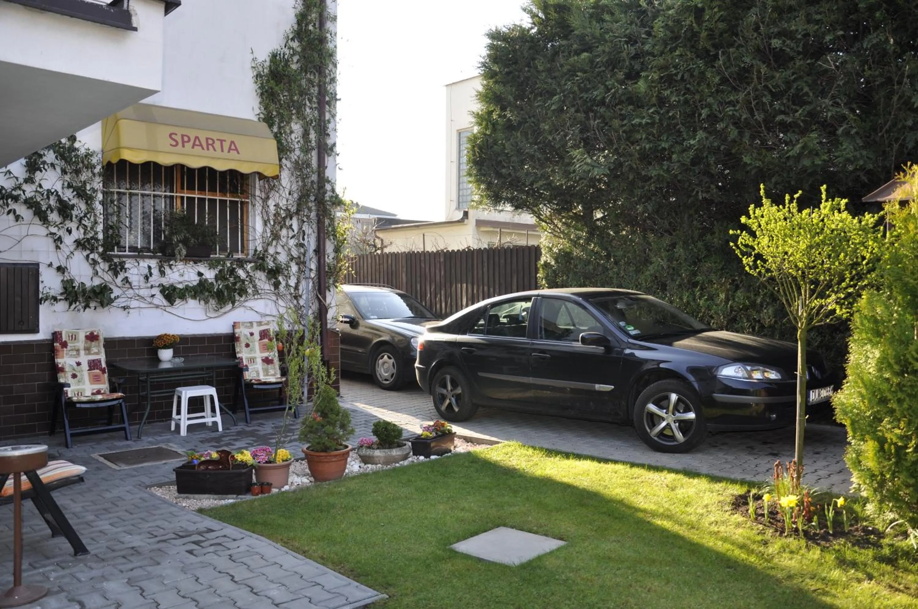 Facade/entrance in Pension Sparta