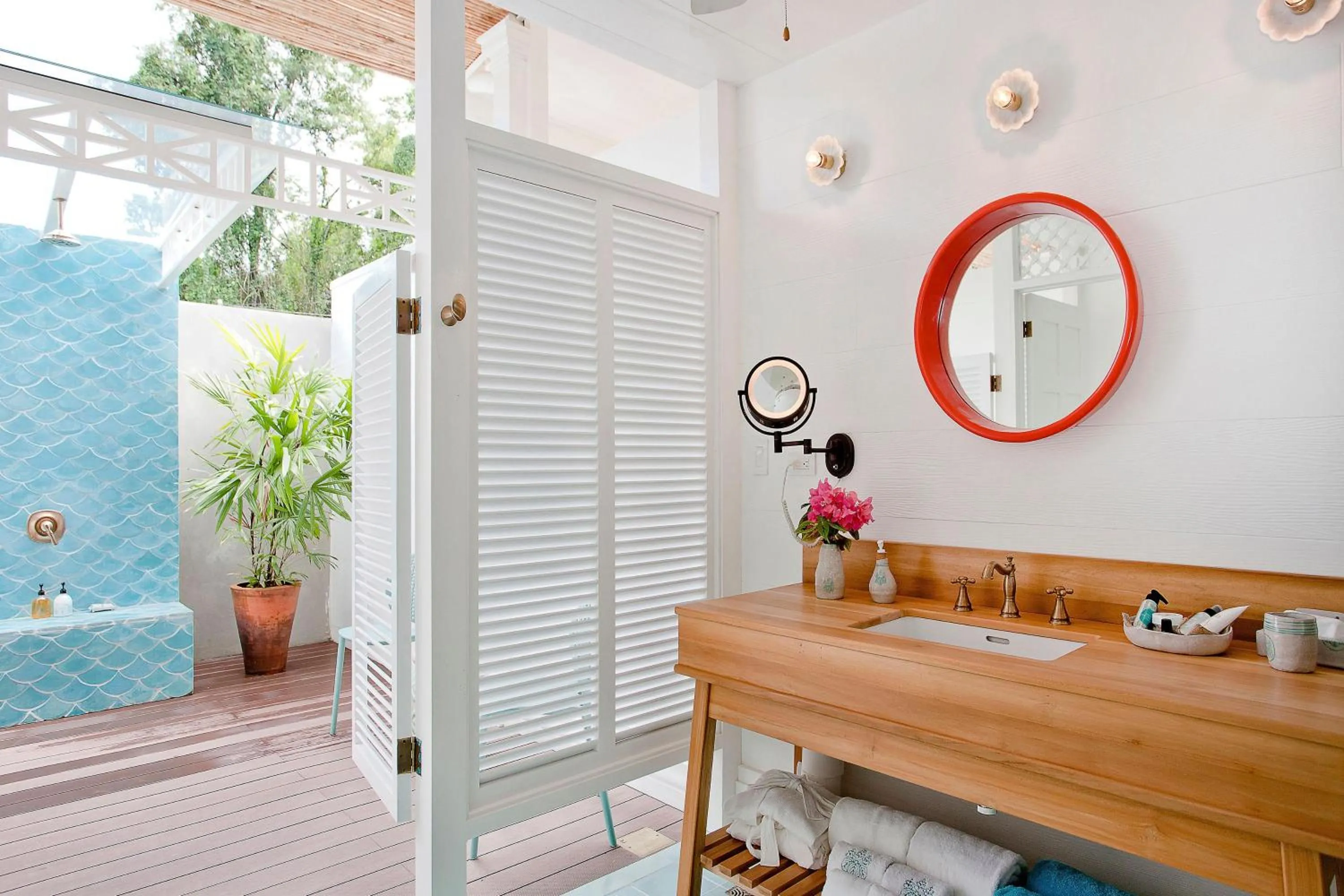 Bathroom in Hotel Aguas Claras Member of the Cayuga Collection