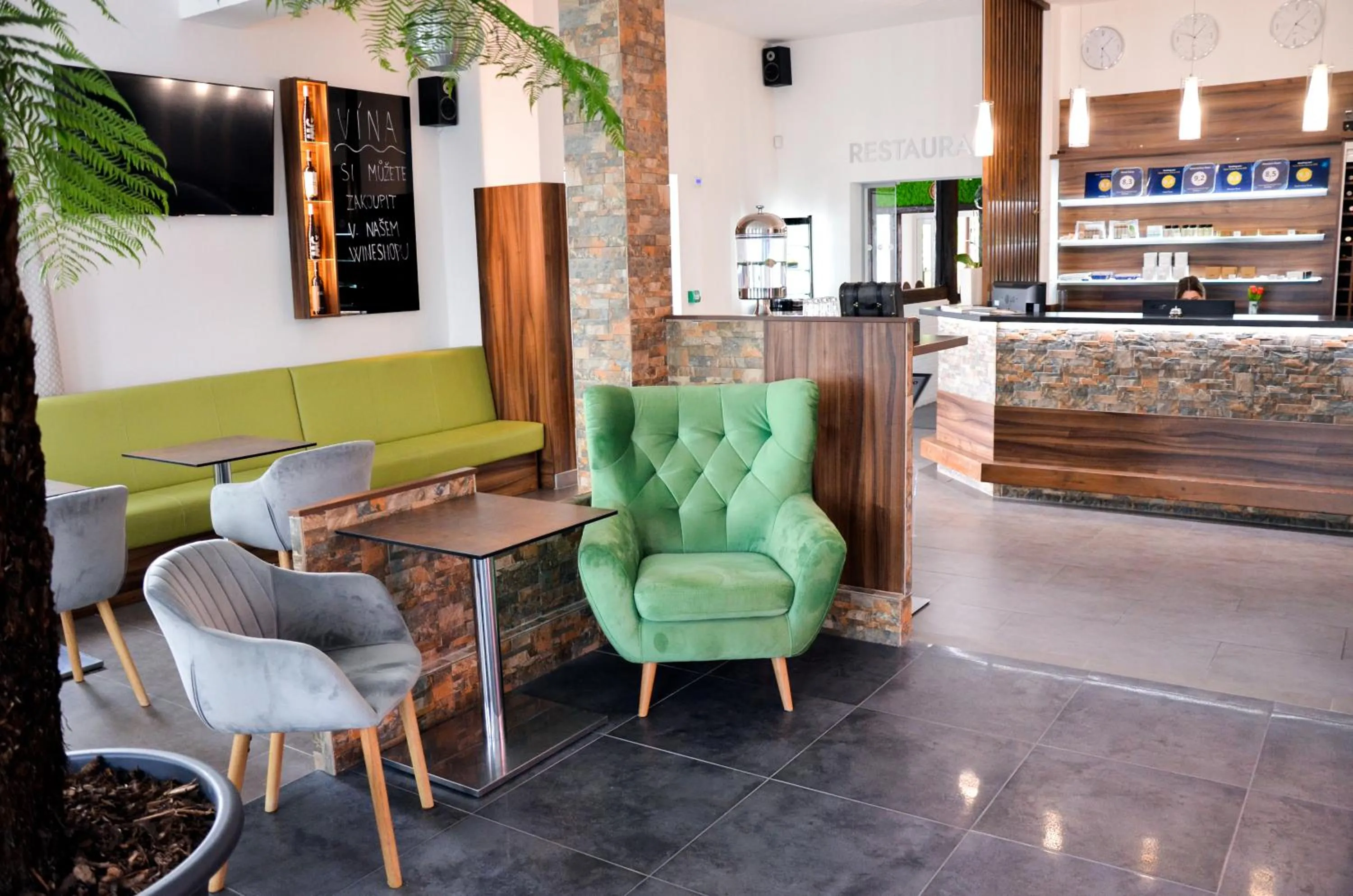 Lobby or reception in Hotel ROSE Břeclav