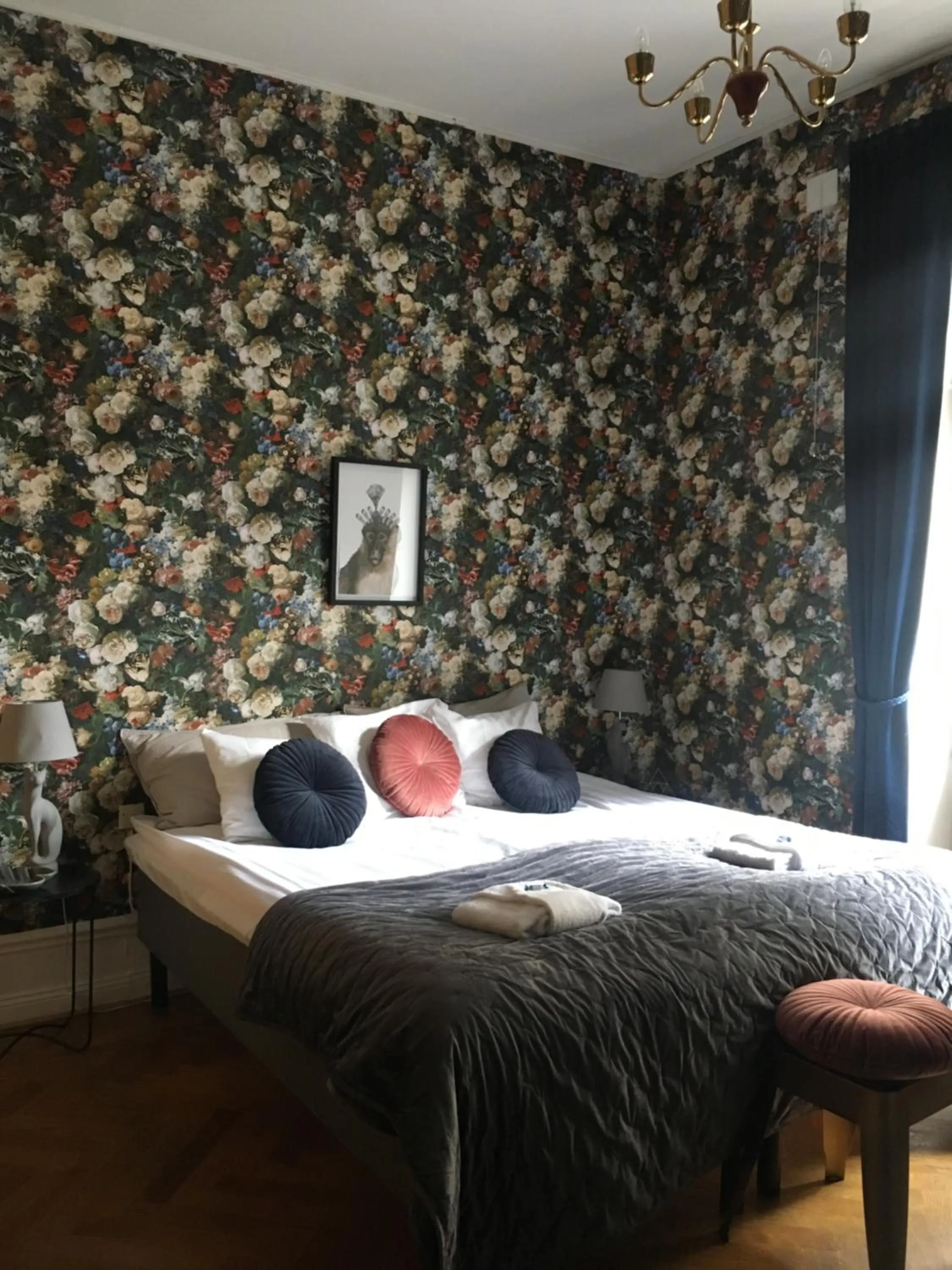 Photo of the whole room, Bed in Morris Hotel