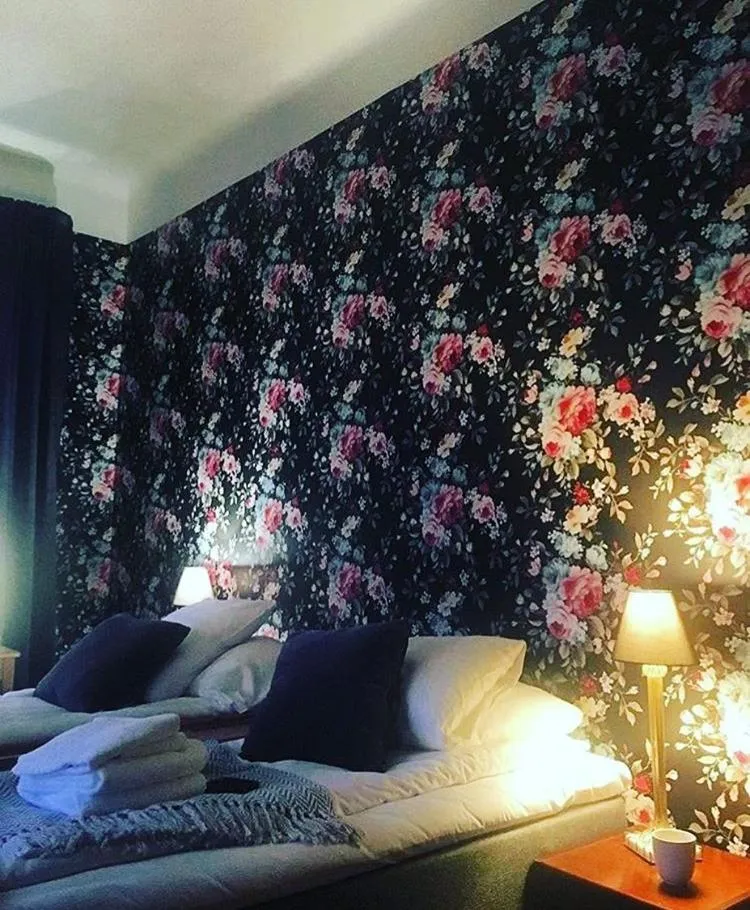 Photo of the whole room, Bed in Morris Hotel