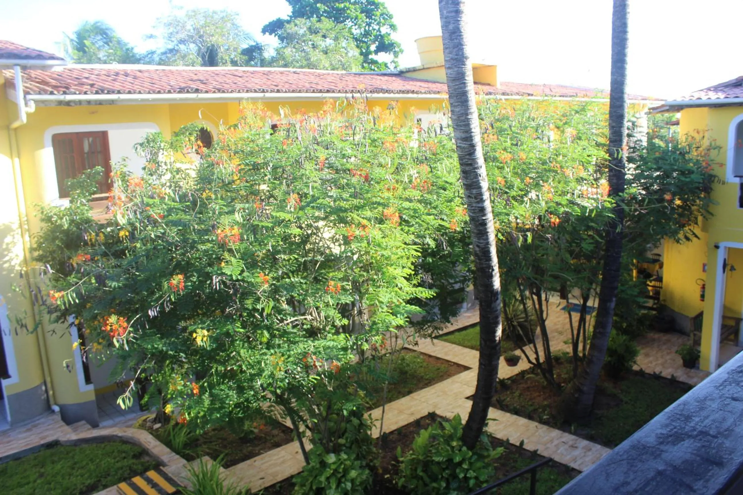 Garden in Aguamarinha Pousada