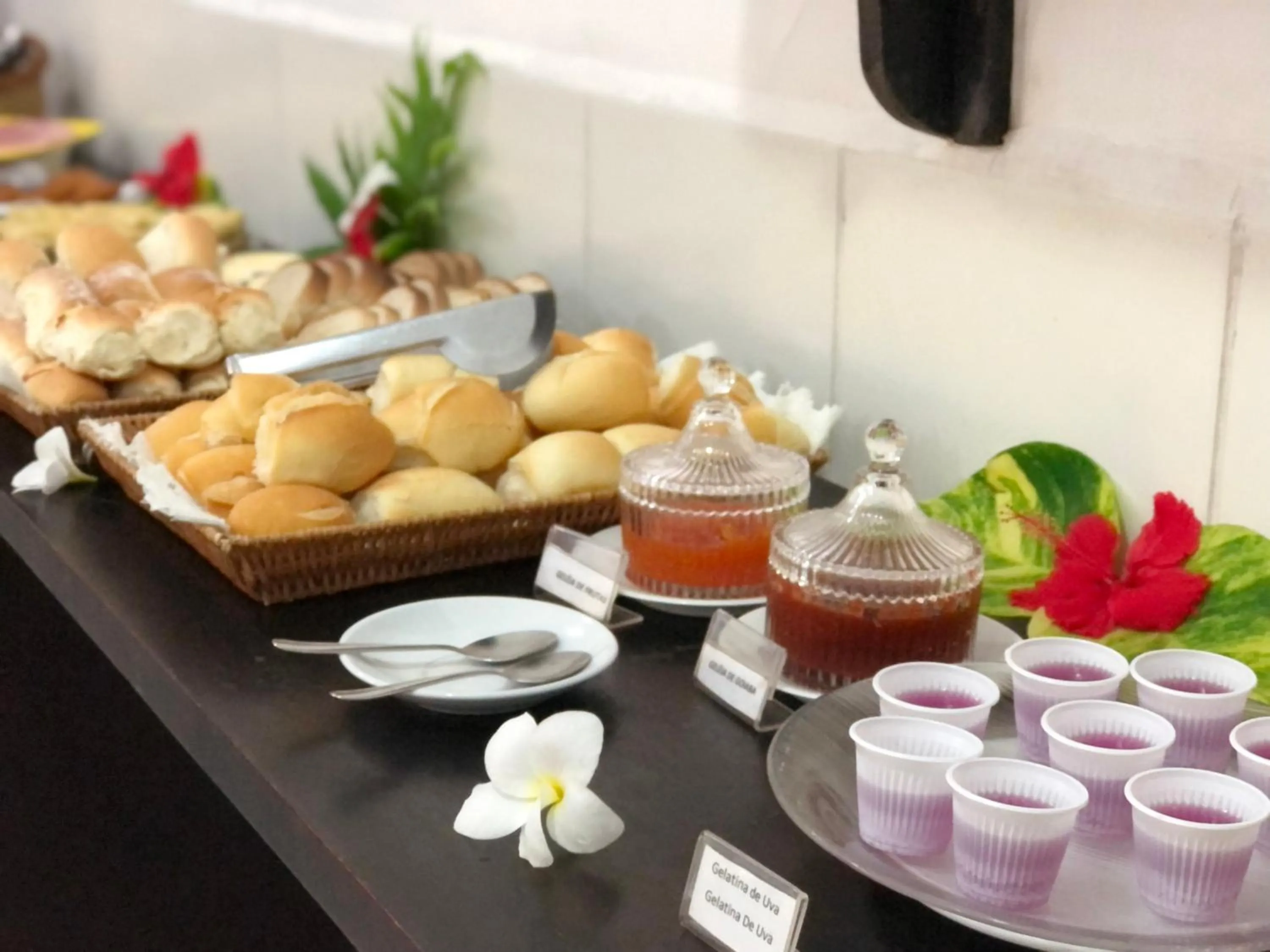 Breakfast in Aguamarinha Pousada