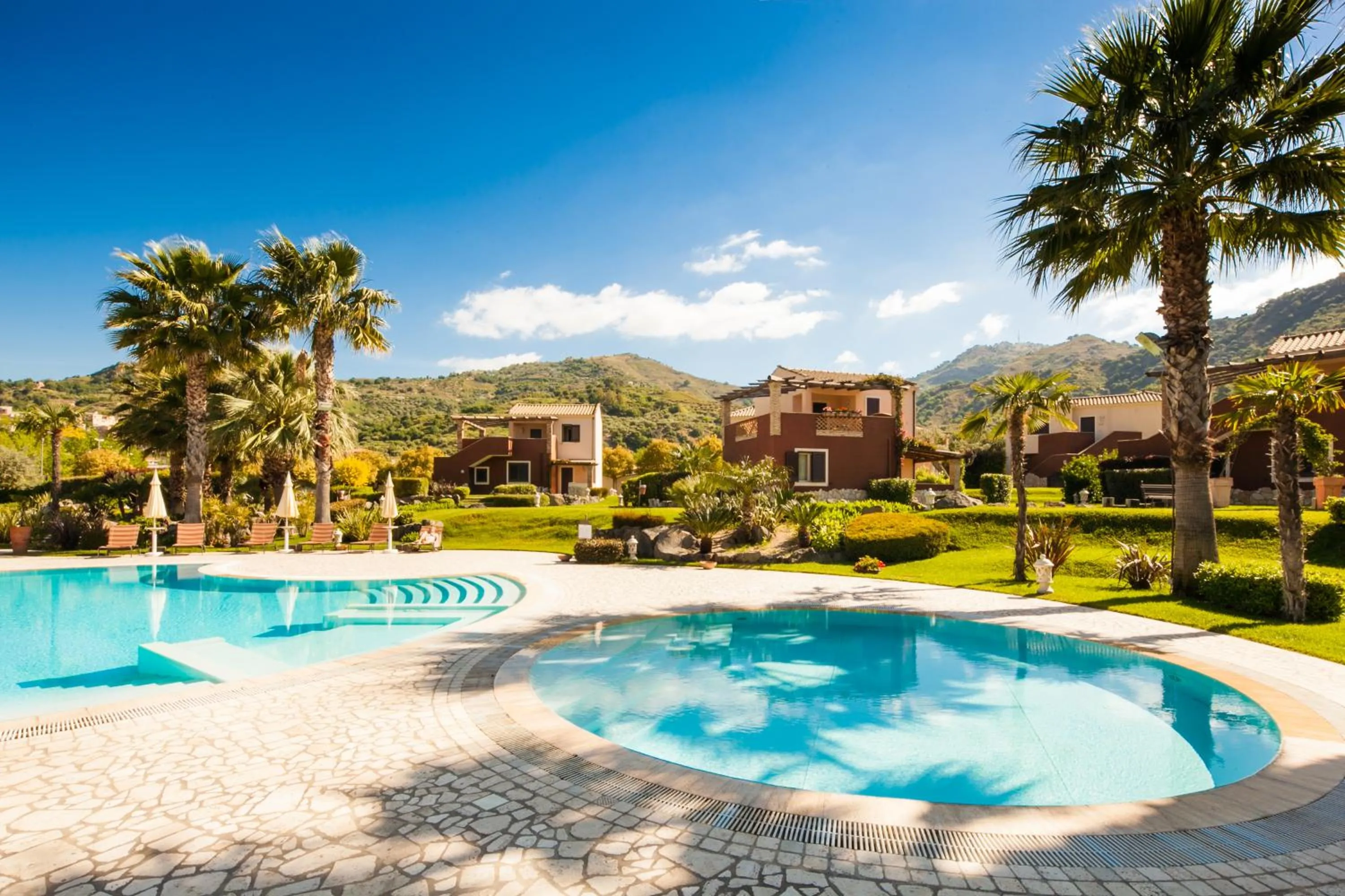 Swimming pool in Alcantara Resort di Charme Adults Only