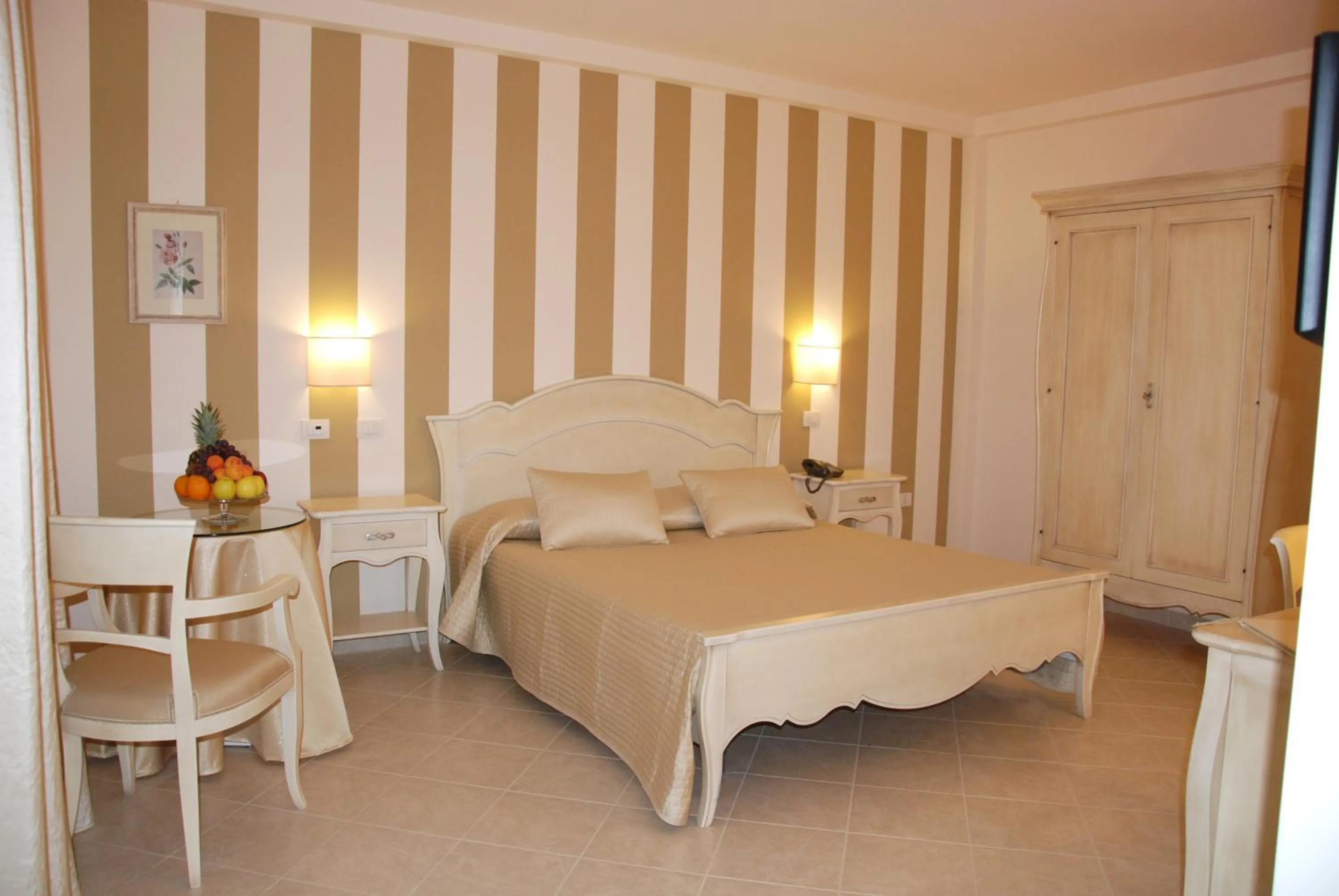 Photo of the whole room in Alcantara Resort di Charme Adults Only
