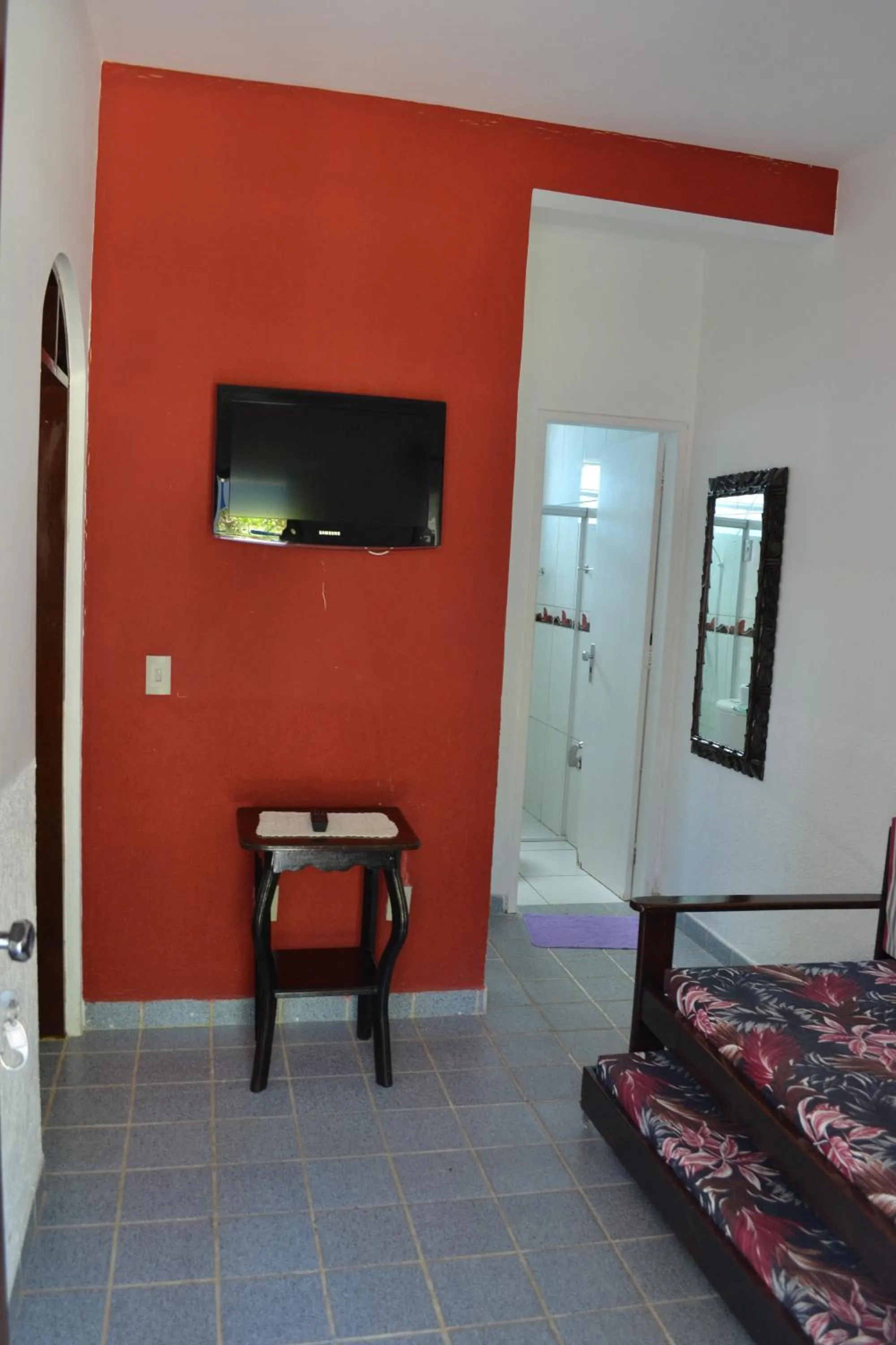 Communal lounge/ TV room, Bed in Pousada Morada Azul