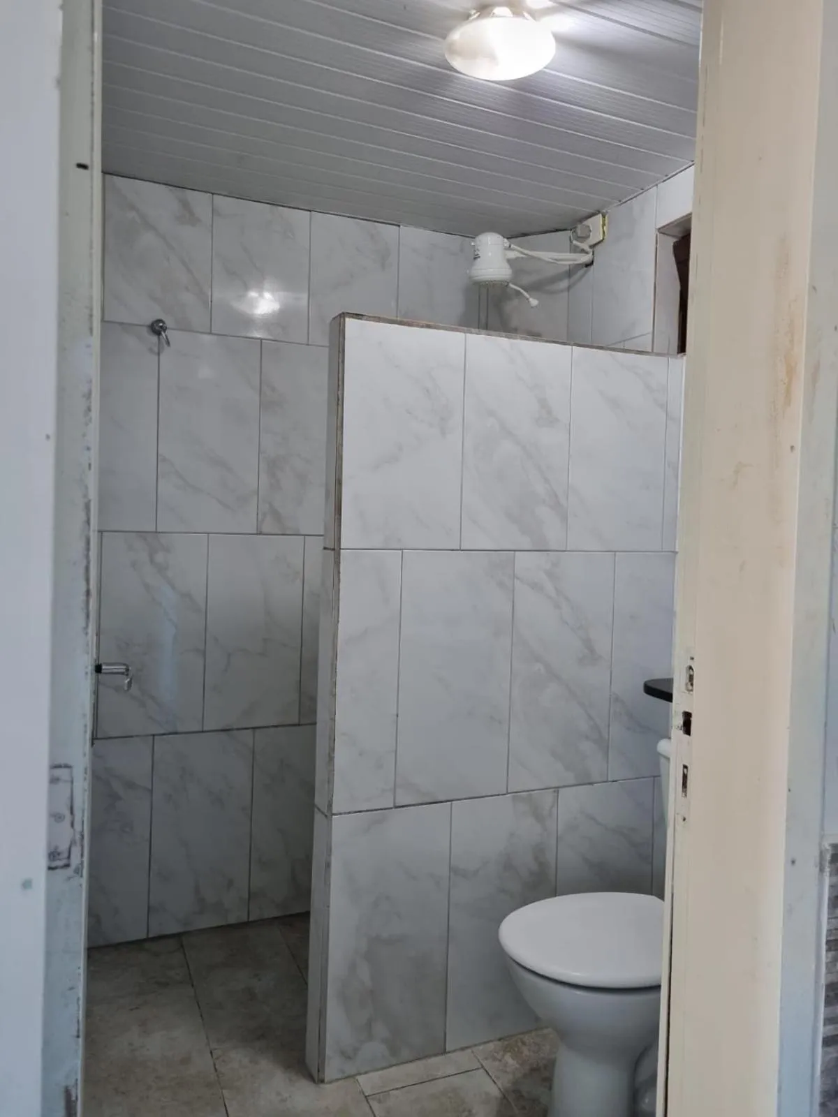 Shower in Pousada Morada Azul