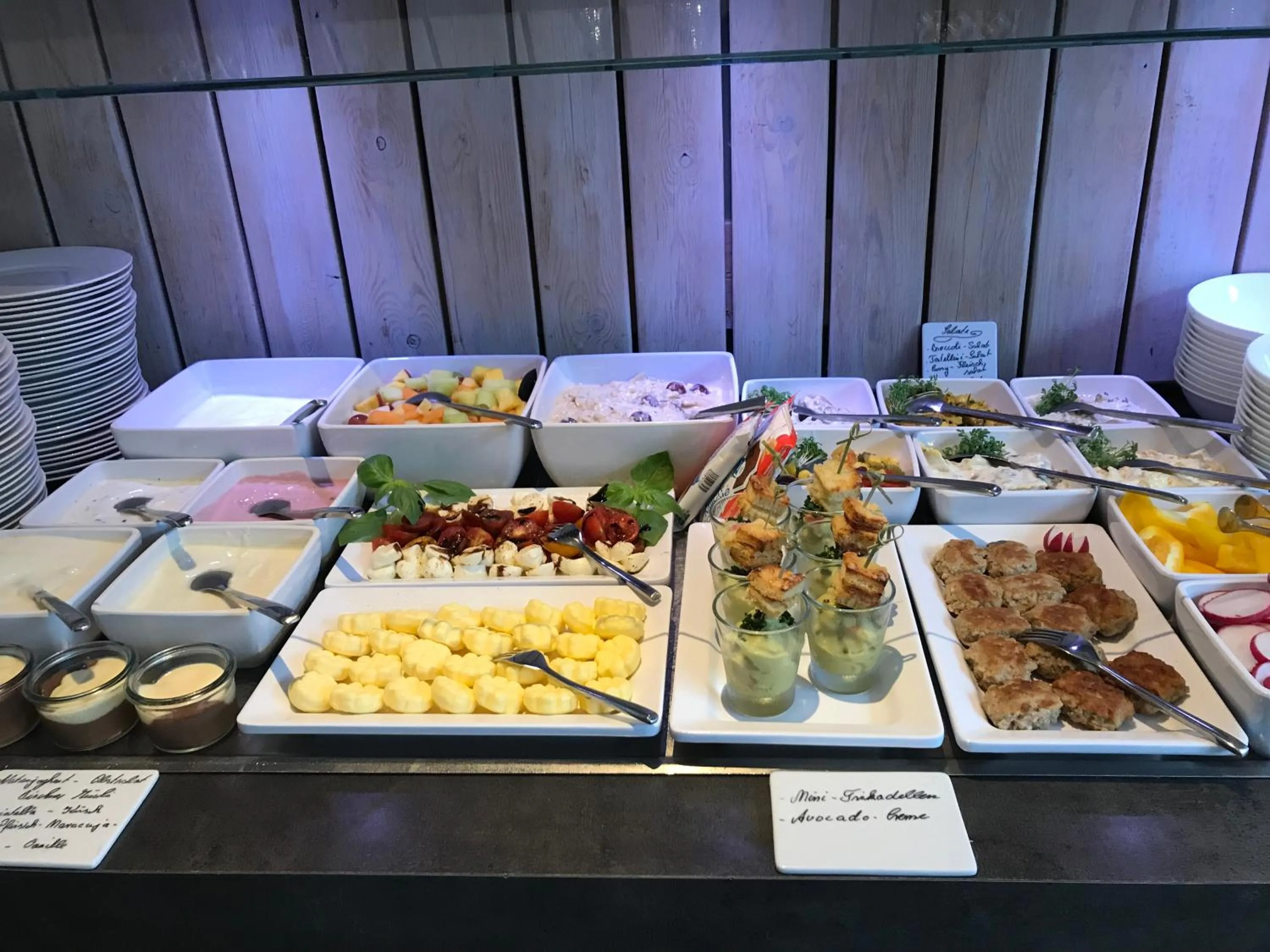 Suite with Partial Sea View in Hotel STRAND am Königshafen