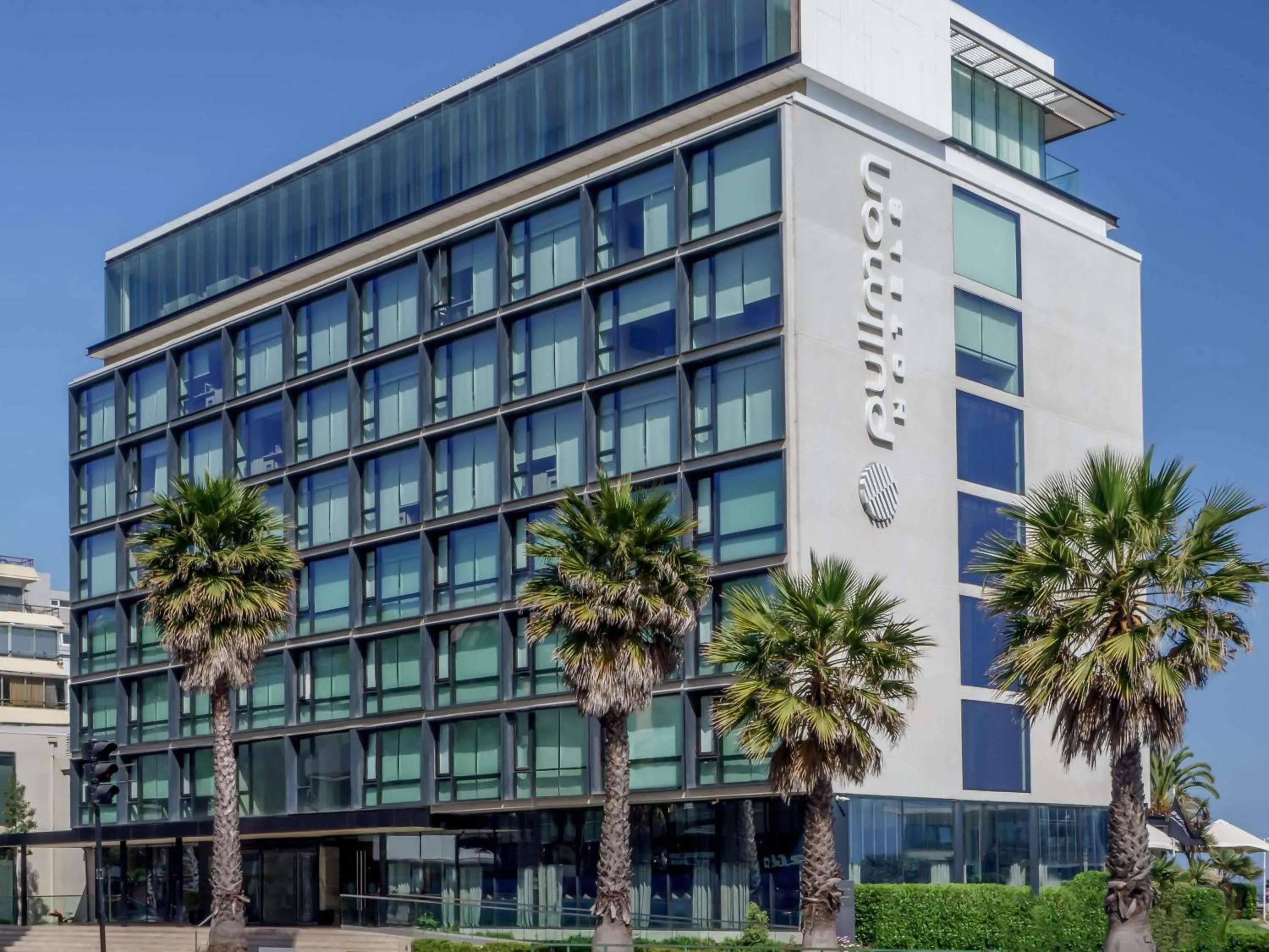 Property building in Pullman Vina del Mar San Martin