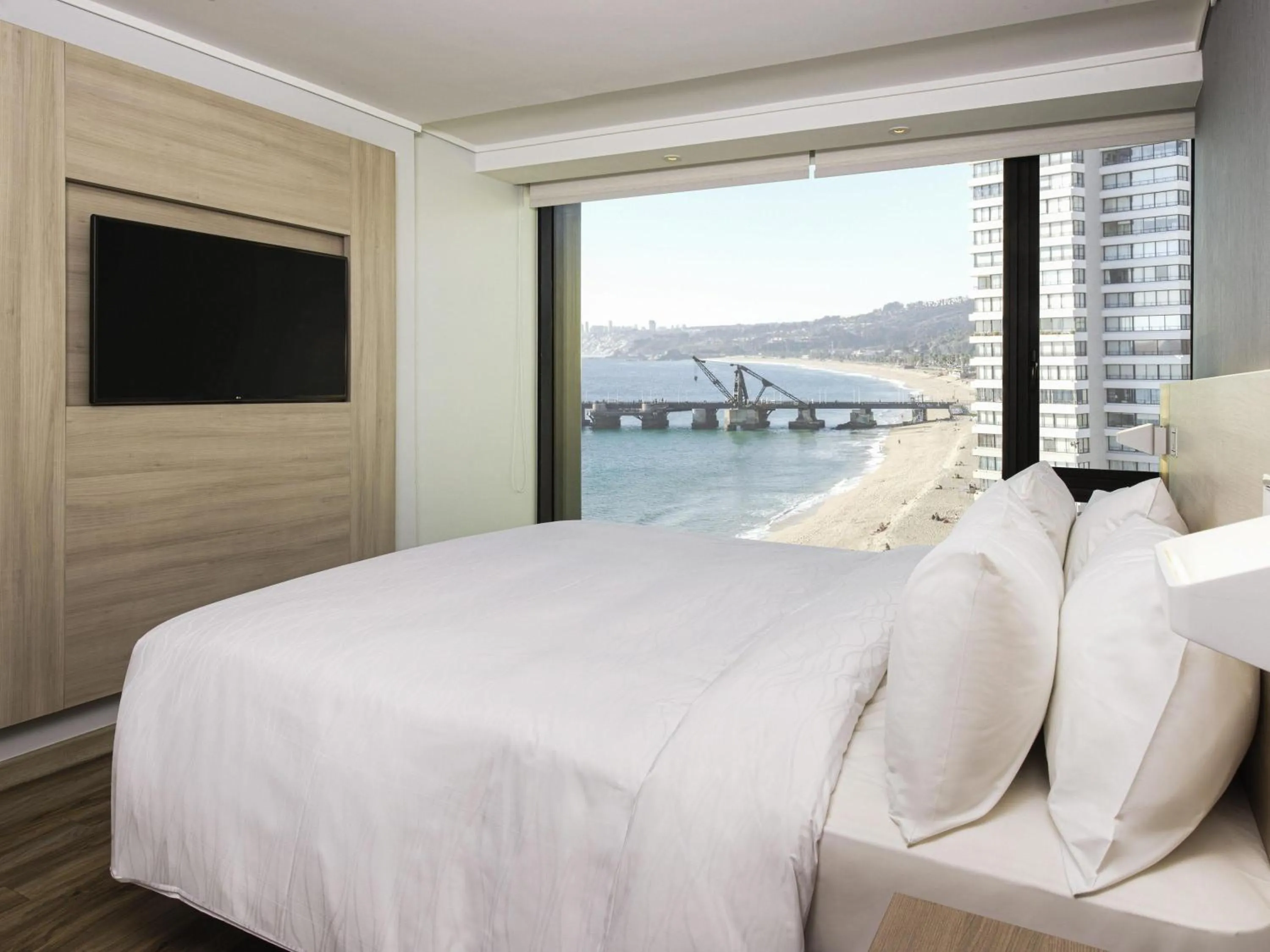 Bedroom, Bed in Pullman Vina del Mar San Martin