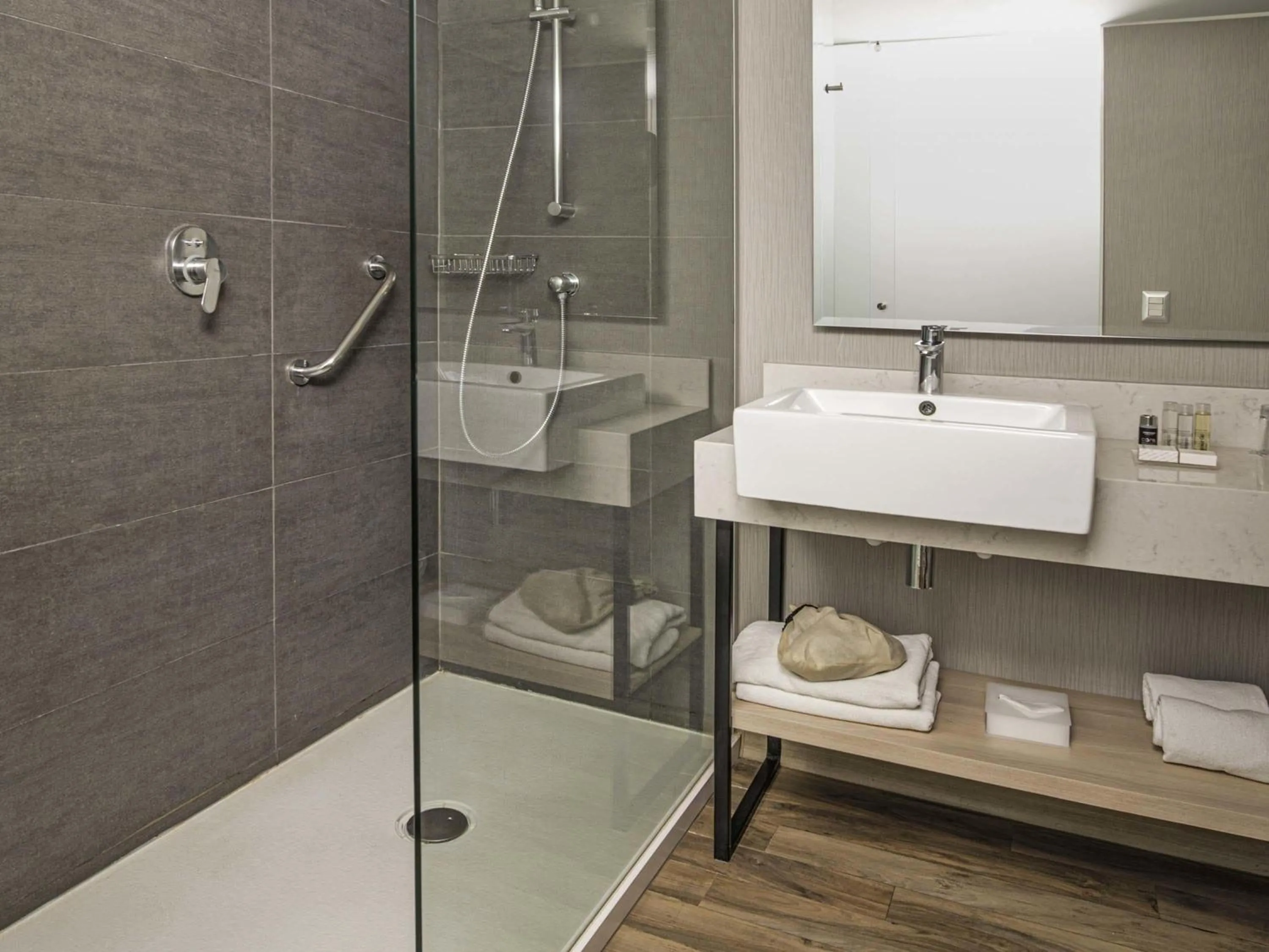 Bedroom in Pullman Vina del Mar San Martin