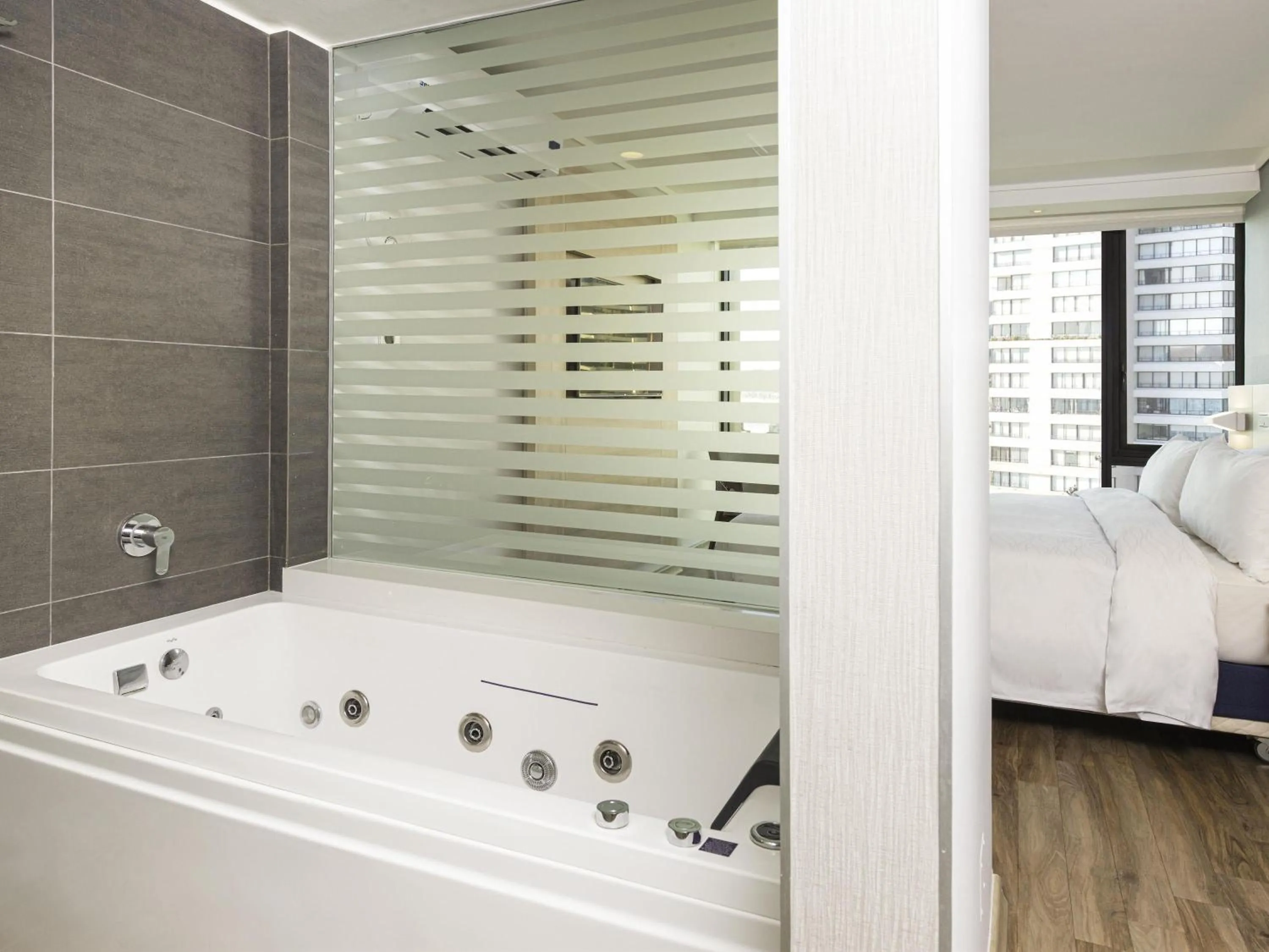 Bedroom in Pullman Vina del Mar San Martin