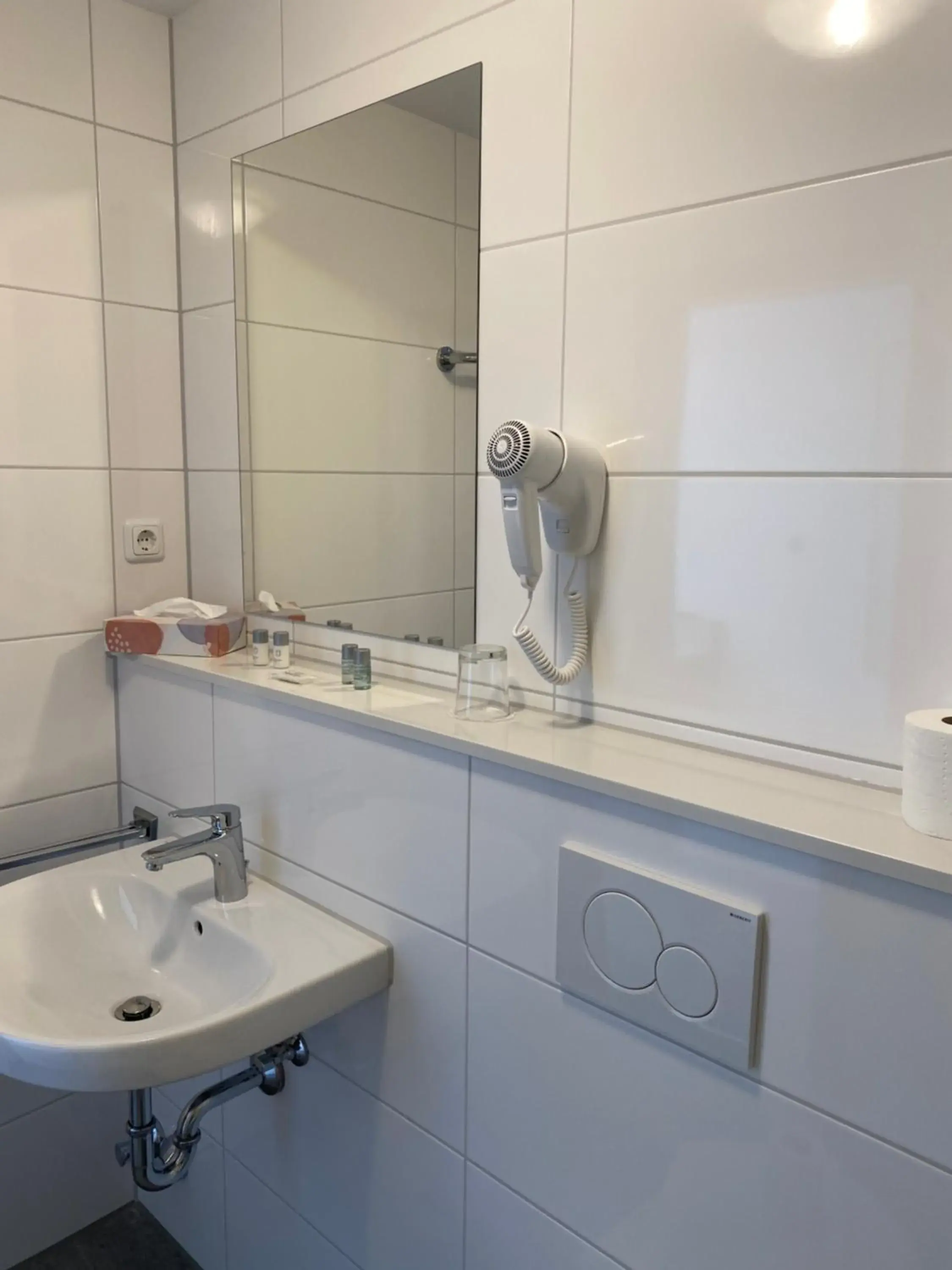 Single Room in Hotel Gloria Single Room in Hotel Gloria