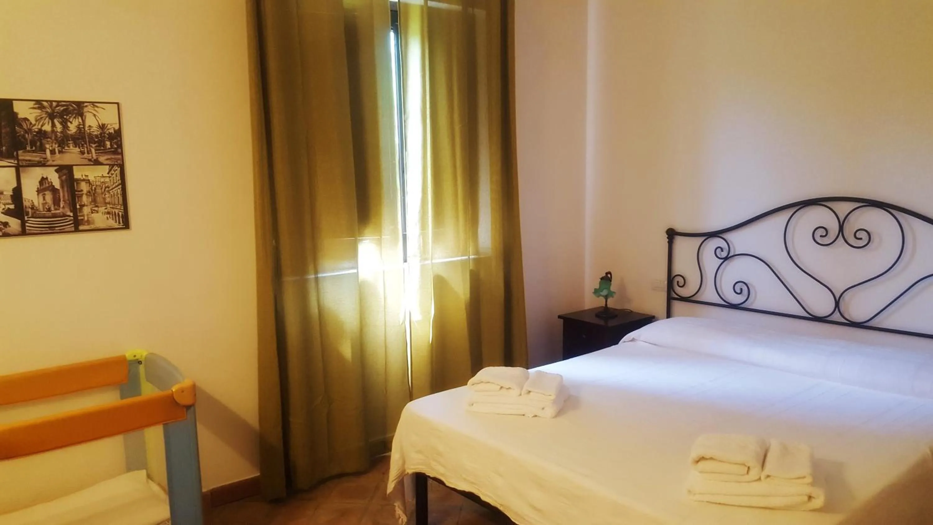 Bedroom, Bed in Il Casale Delle Rose