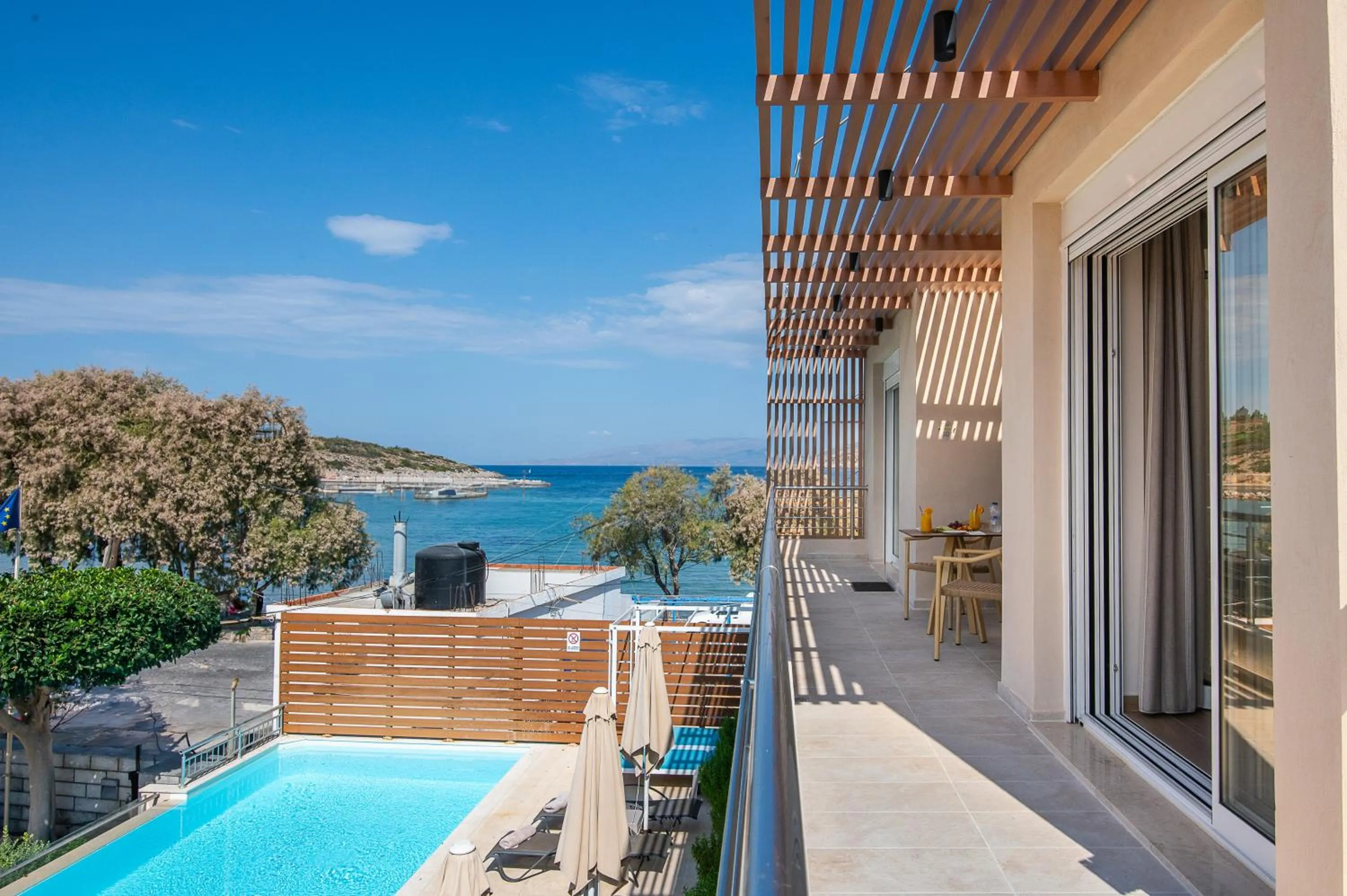 Sea view in Almiriki Chios Rooms & Apartments