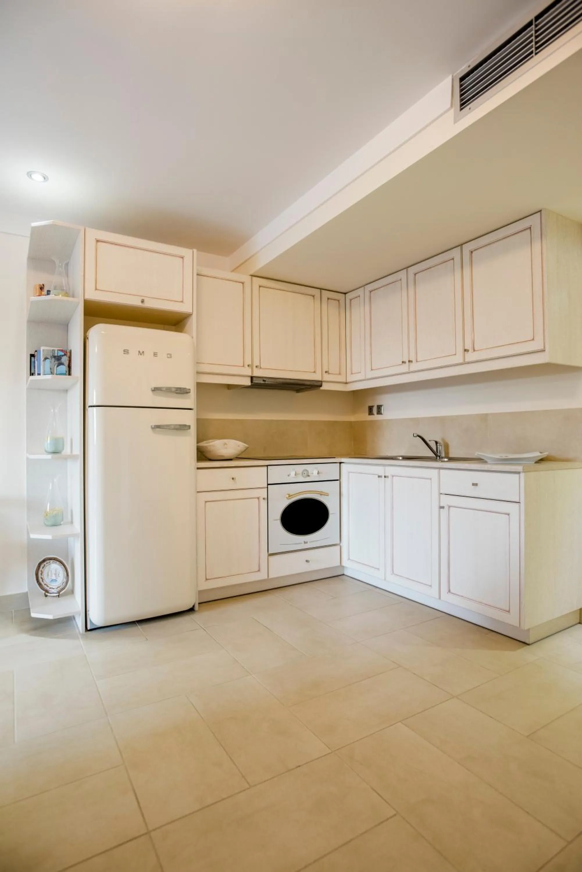 Kitchen or kitchenette in Almiriki Chios Rooms & Apartments