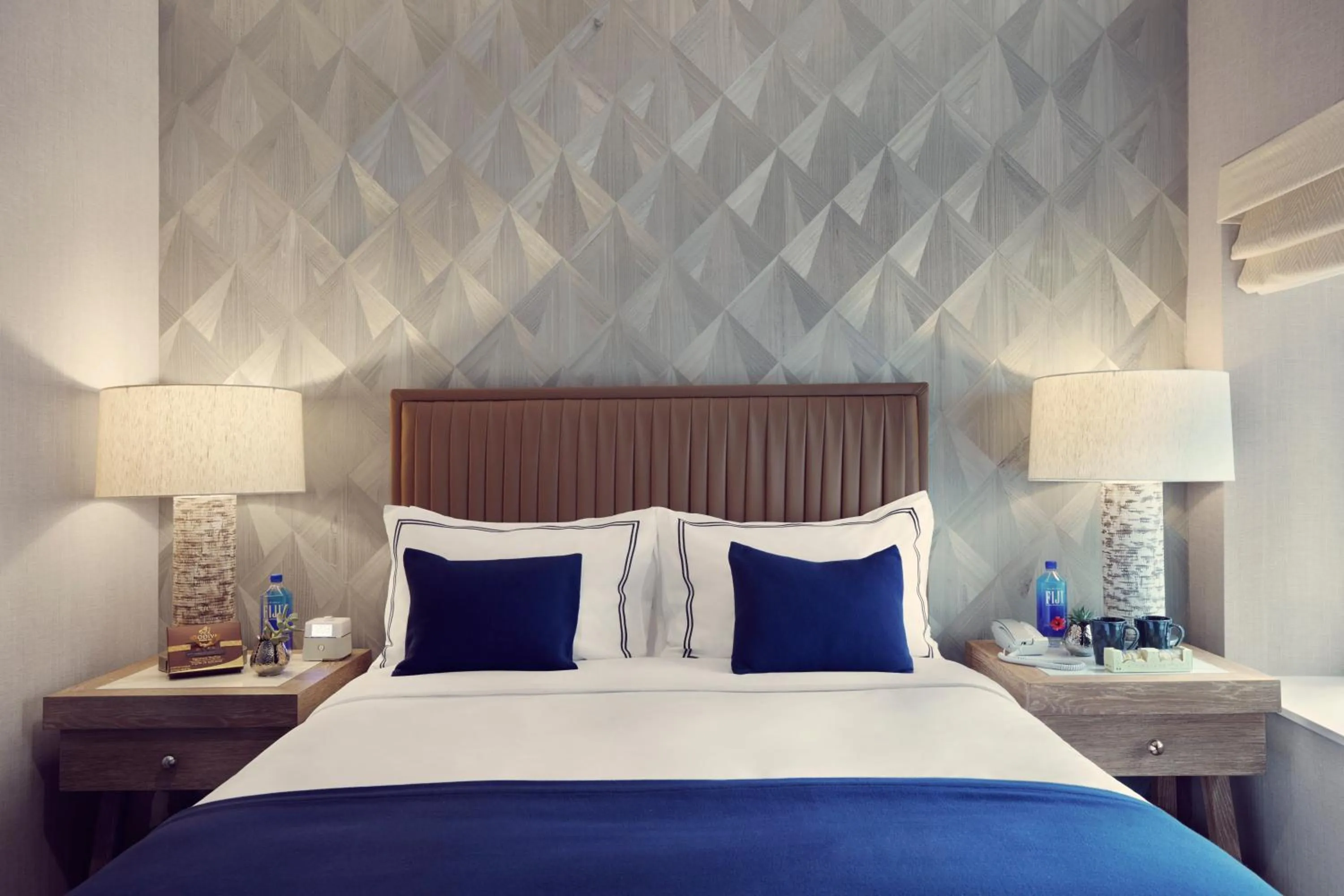 Bedroom, Bed in Artezen Hotel