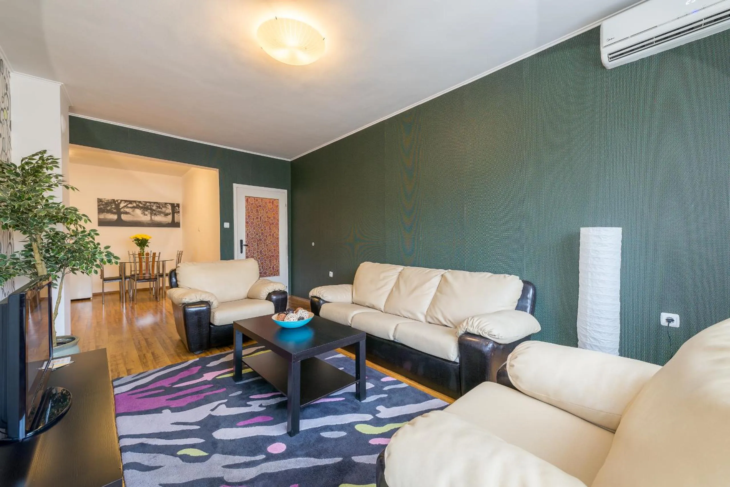 Communal lounge/ TV room in Sofia Central Hotel Apartments