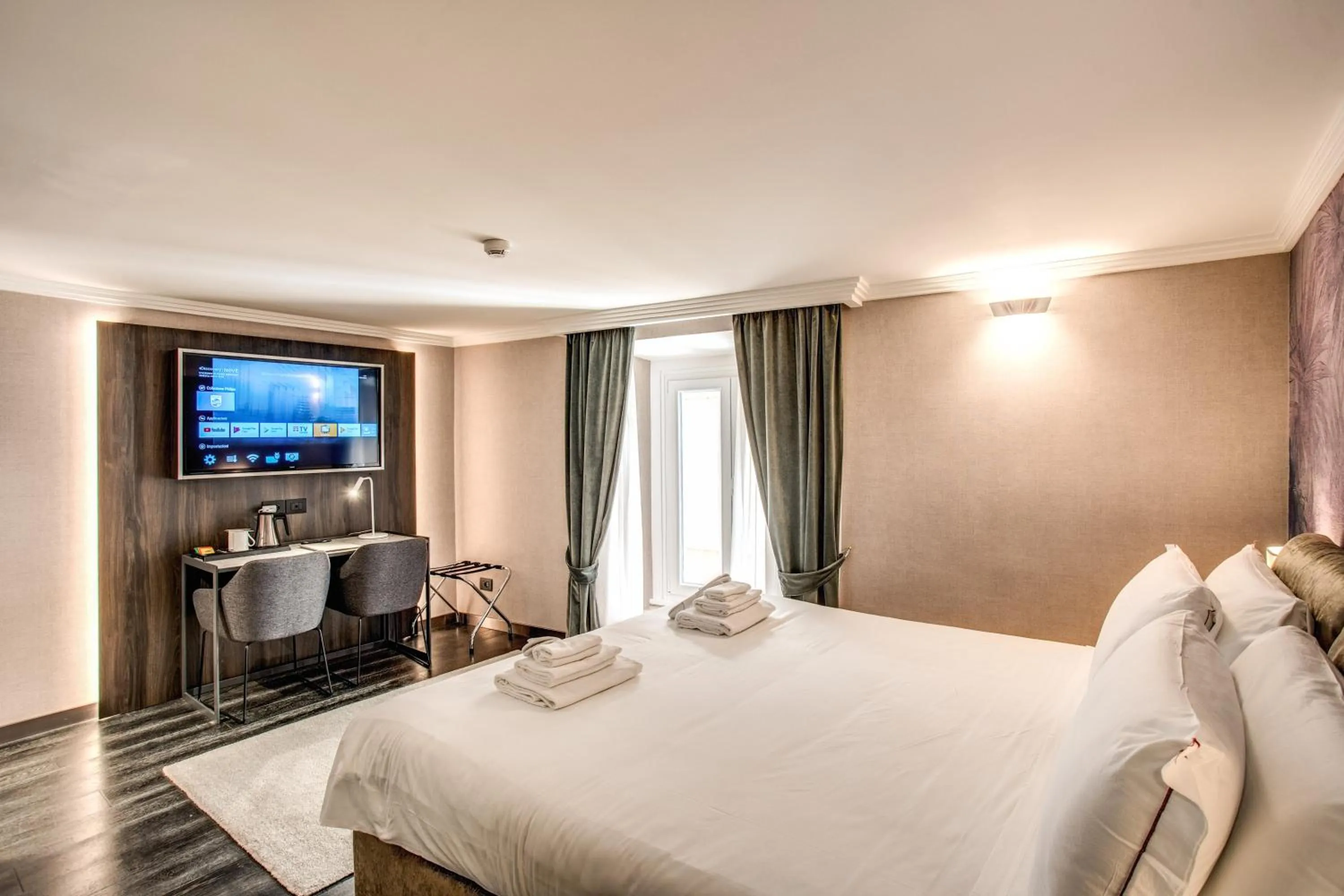 Bedroom, Bed in PAX hotel