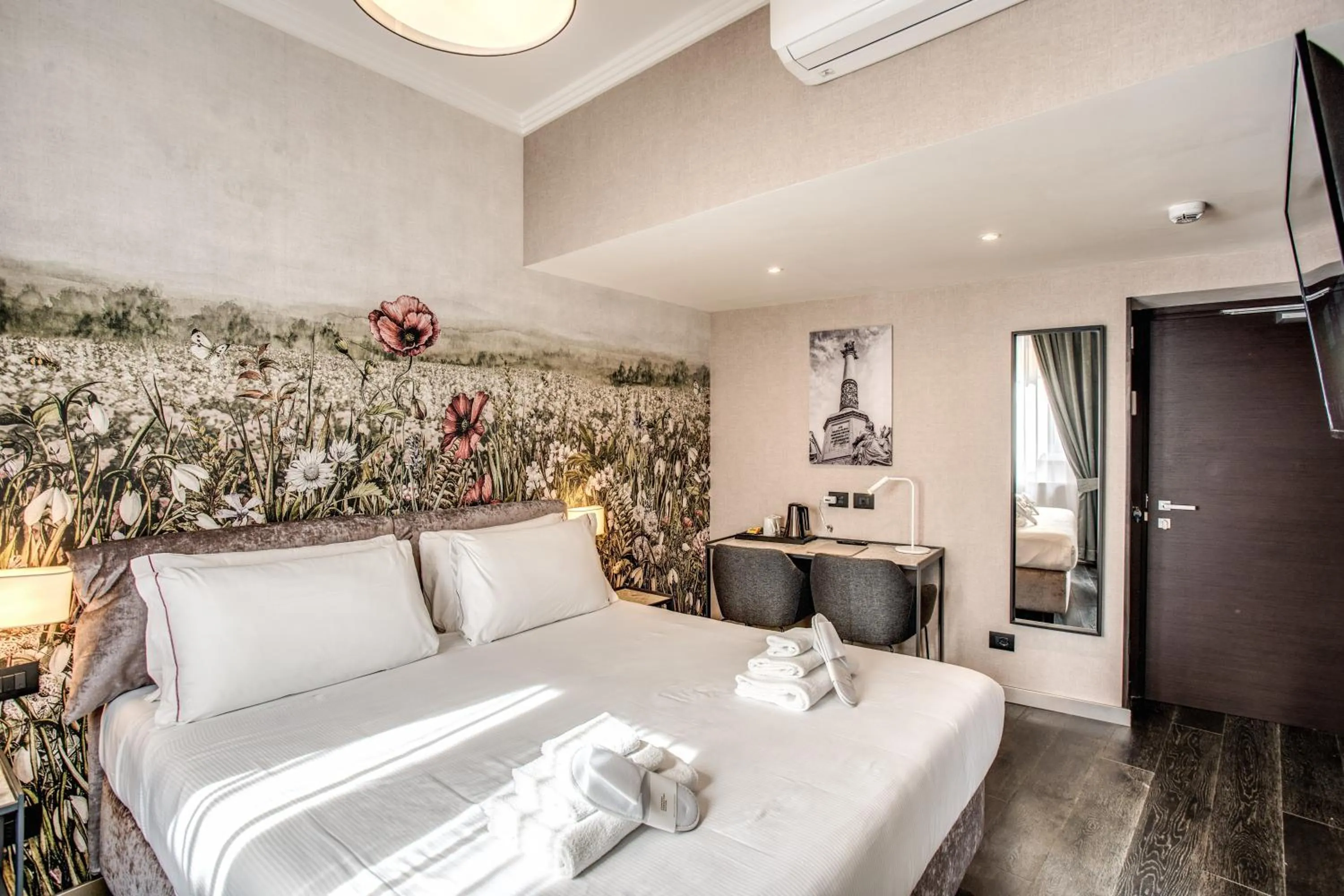 Bedroom, Bed in PAX hotel