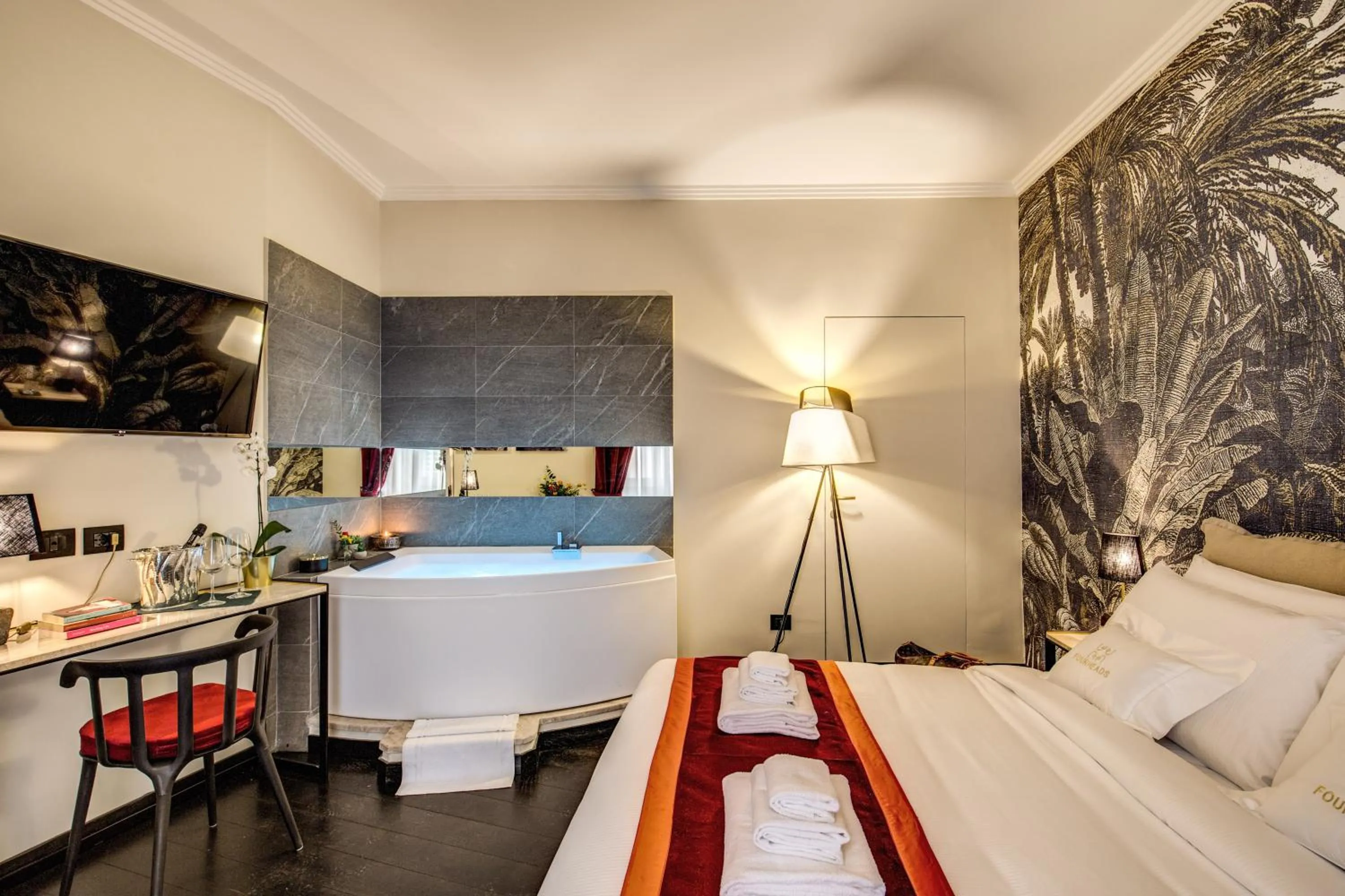 Bedroom, Bed in PAX hotel