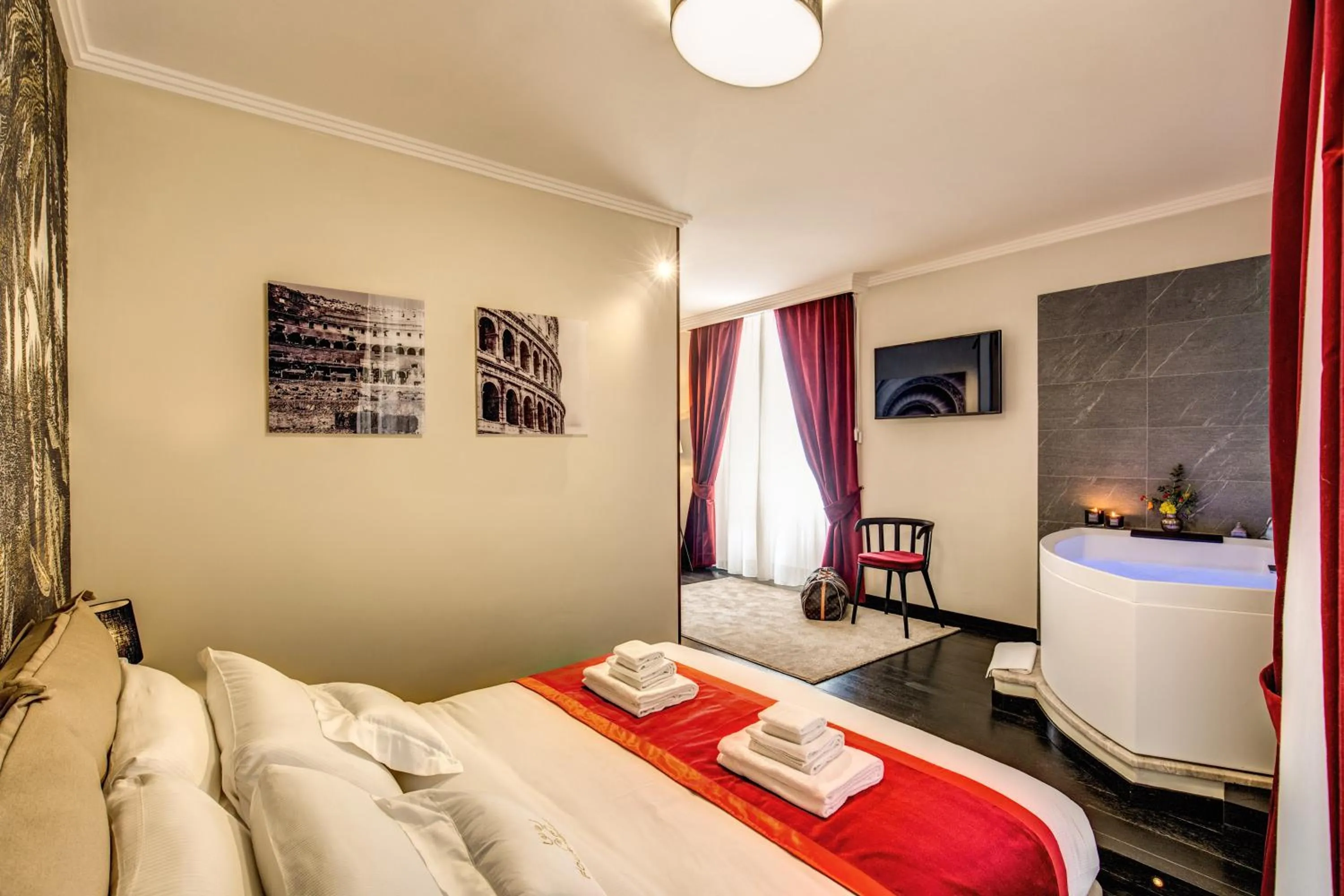 Photo of the whole room, Bed in PAX hotel