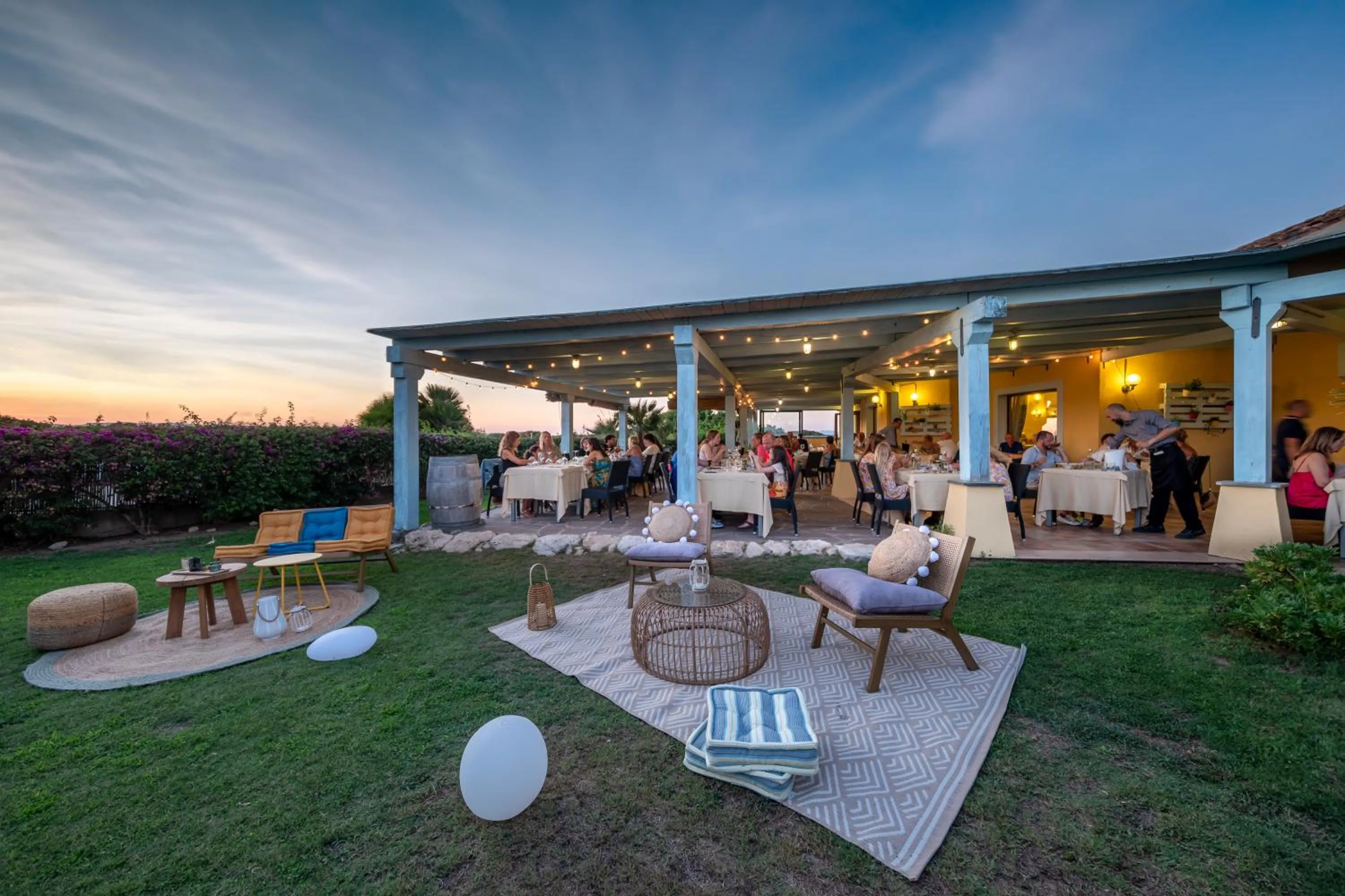 Property building in Hotel Luci Del Faro