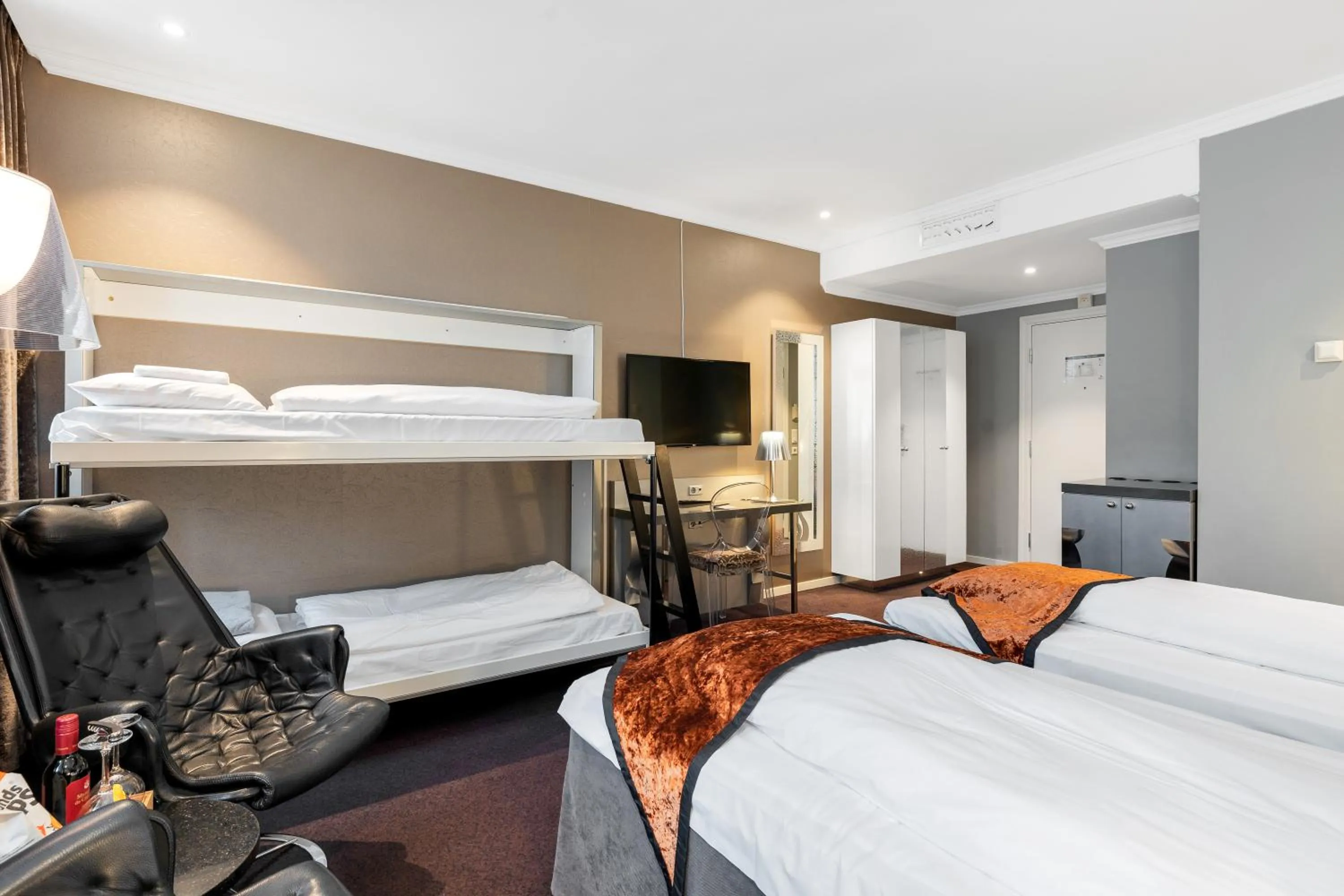 Bed in Clarion Hotel Ernst