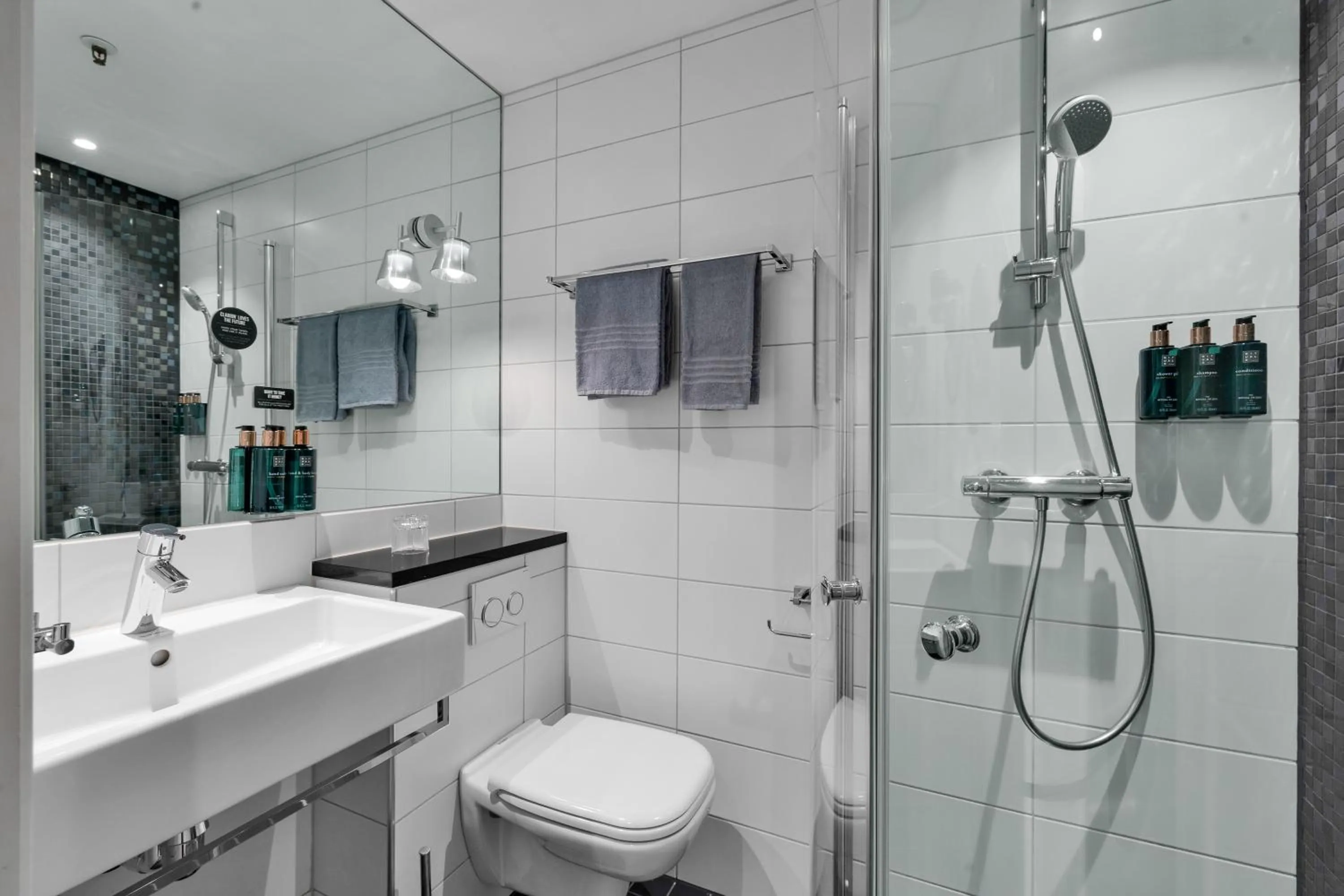 Bathroom in Clarion Hotel Ernst