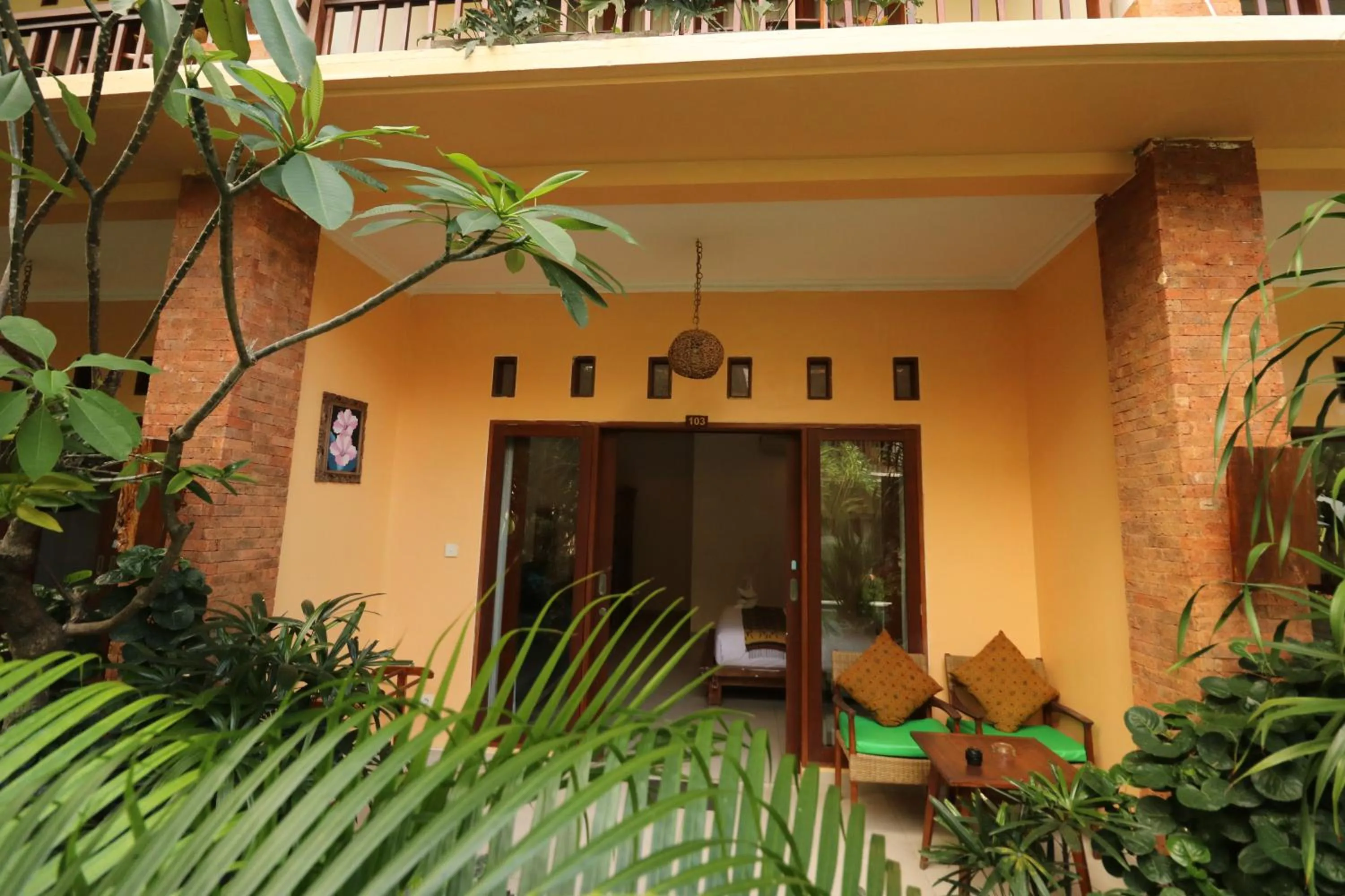 Balcony/Terrace in Mina Pelasa Hotel