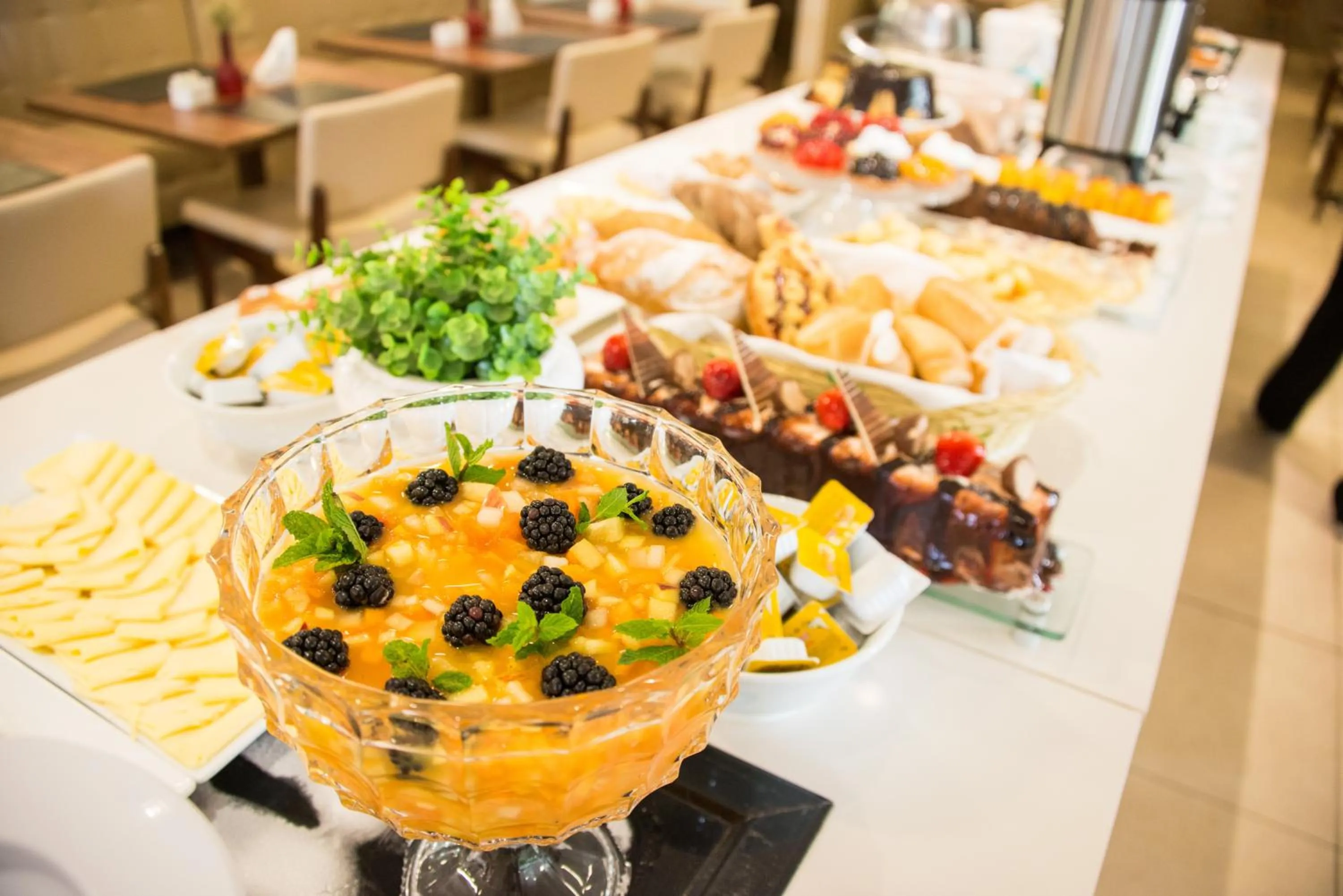 Food and drinks in San Marino Hotel