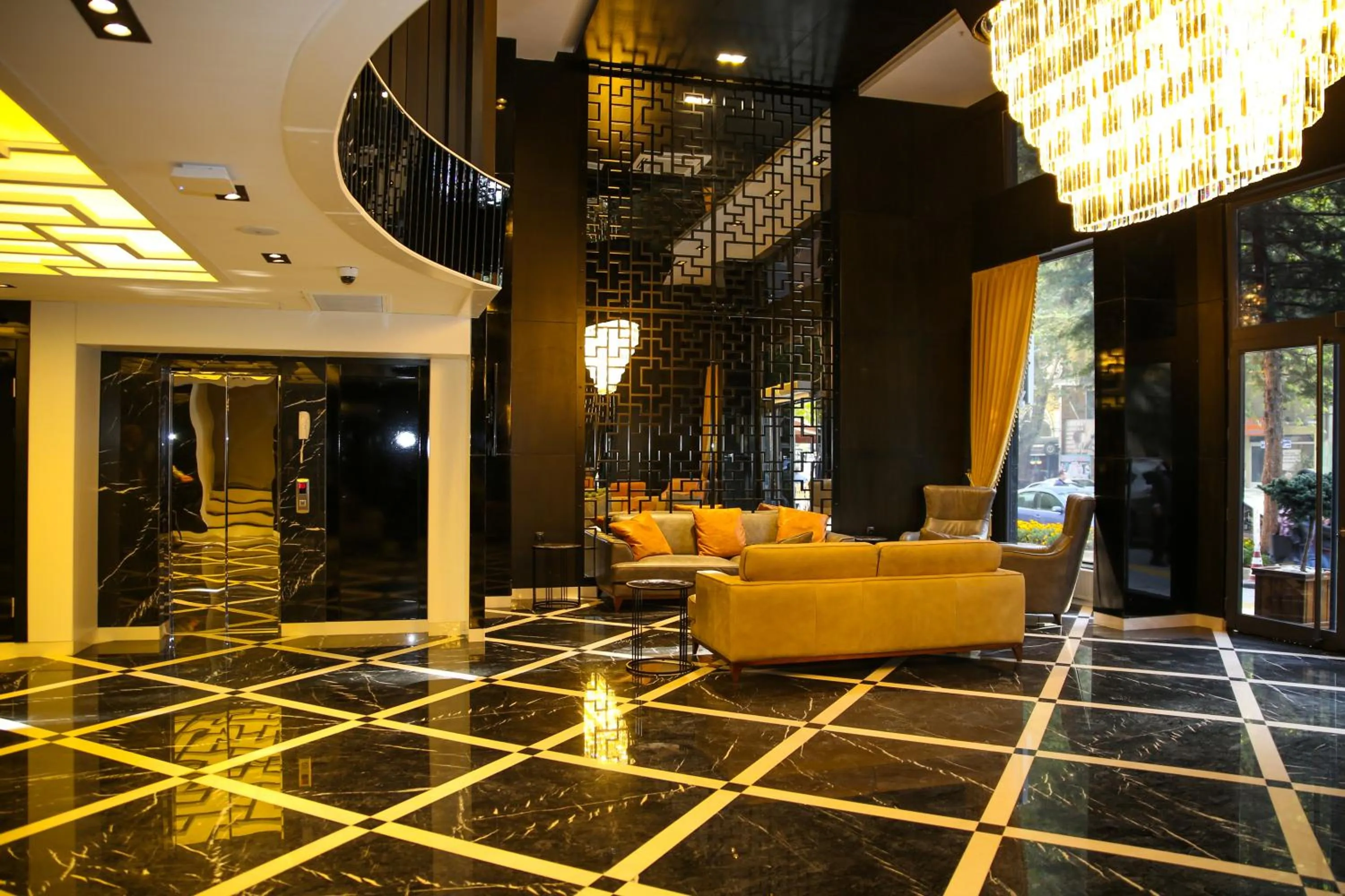 Facade/entrance in New Gate Hotel