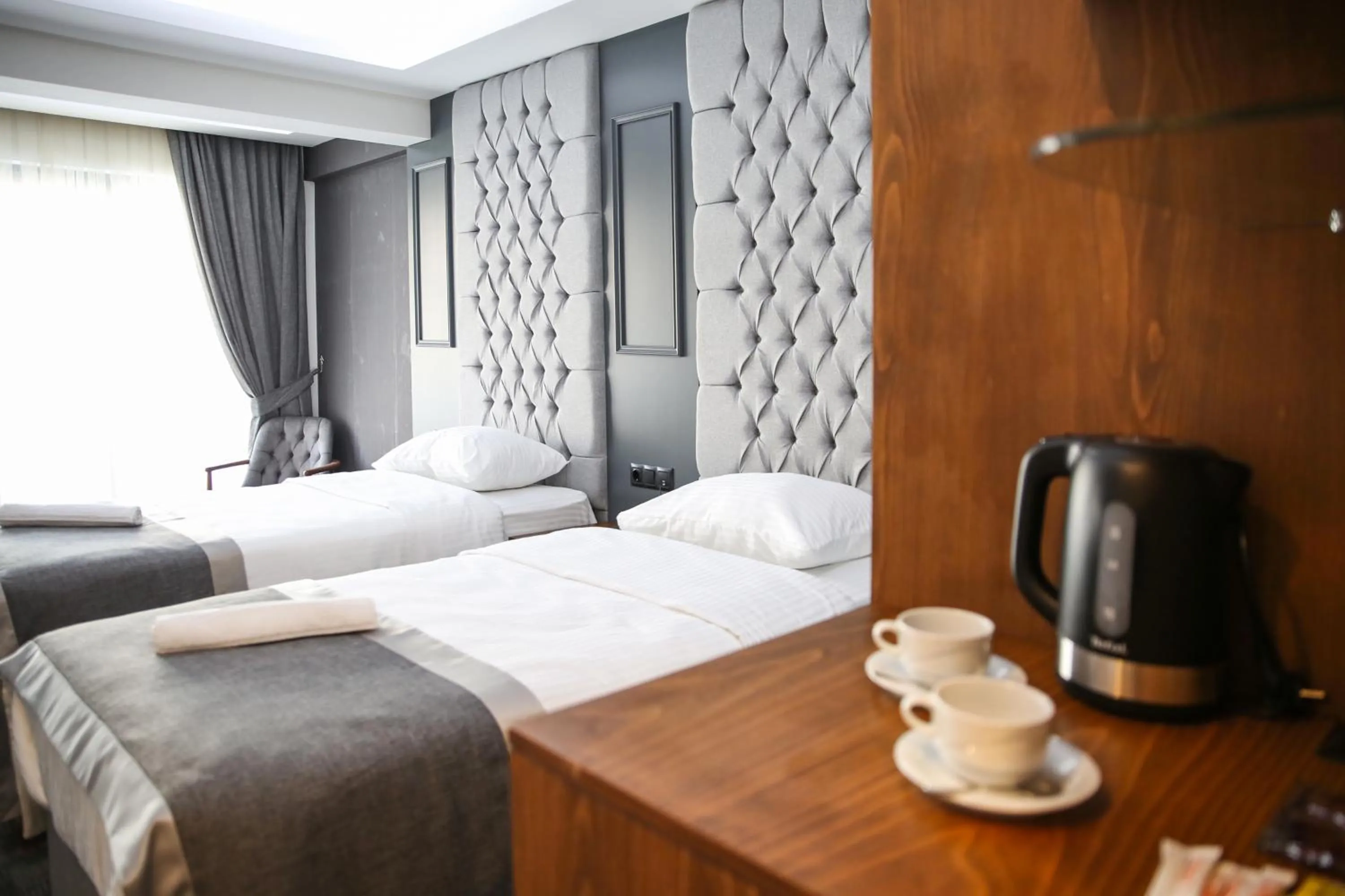 Bed in New Gate Hotel